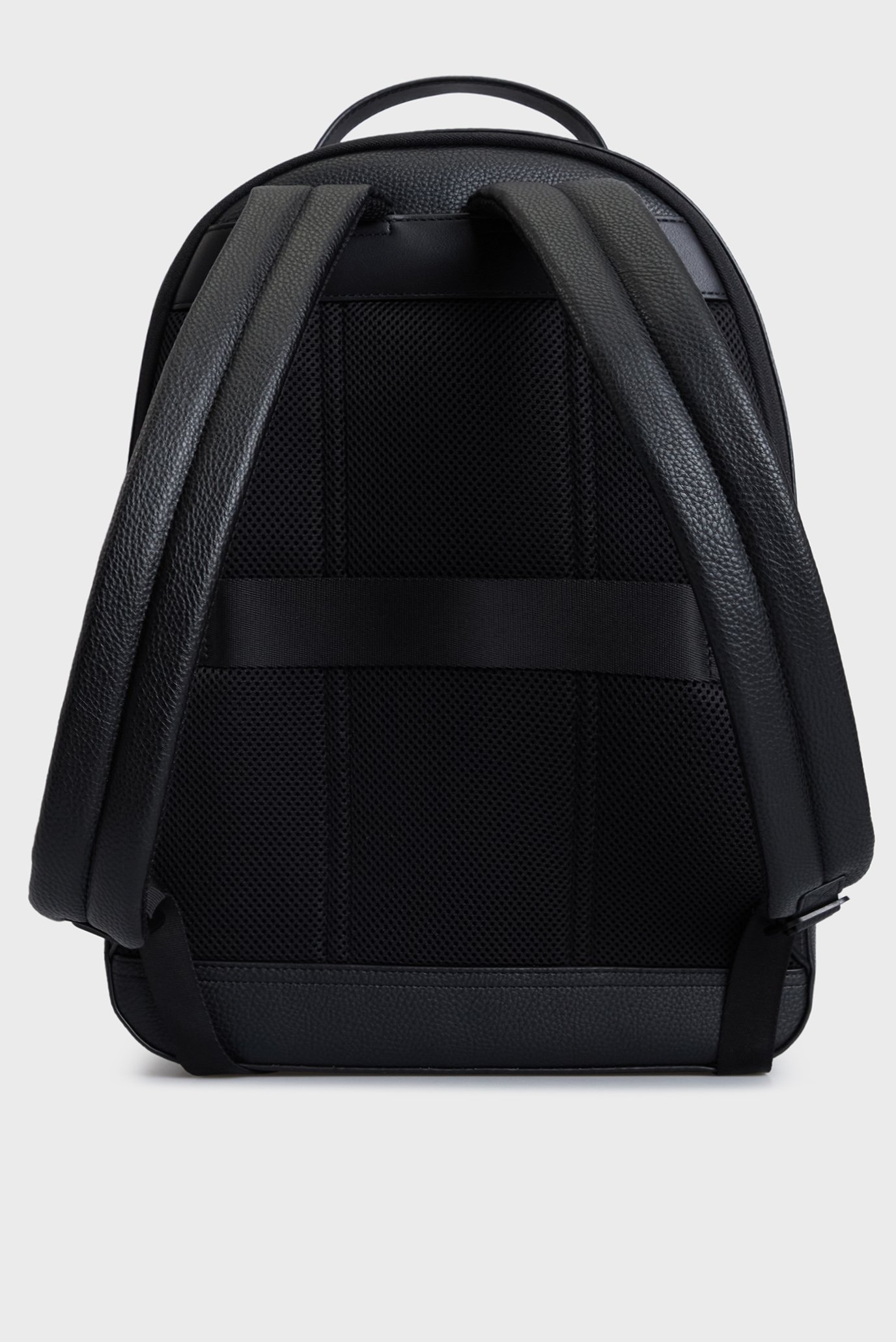 Мужской черный рюкзак TH CENTRAL MONOGRAM BACKPACKTommy Hilfiger Мужской черный рюкзак TH CENTRAL MONOGRAM BACKPACK 4