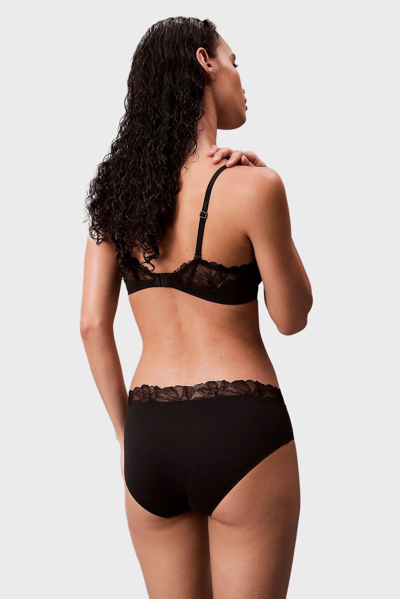 Бюстгальтер LGHT LINED PERFECT COVERAGECalvin Klein Бюстгальтер LGHT LINED PERFECT COVERAGE 4