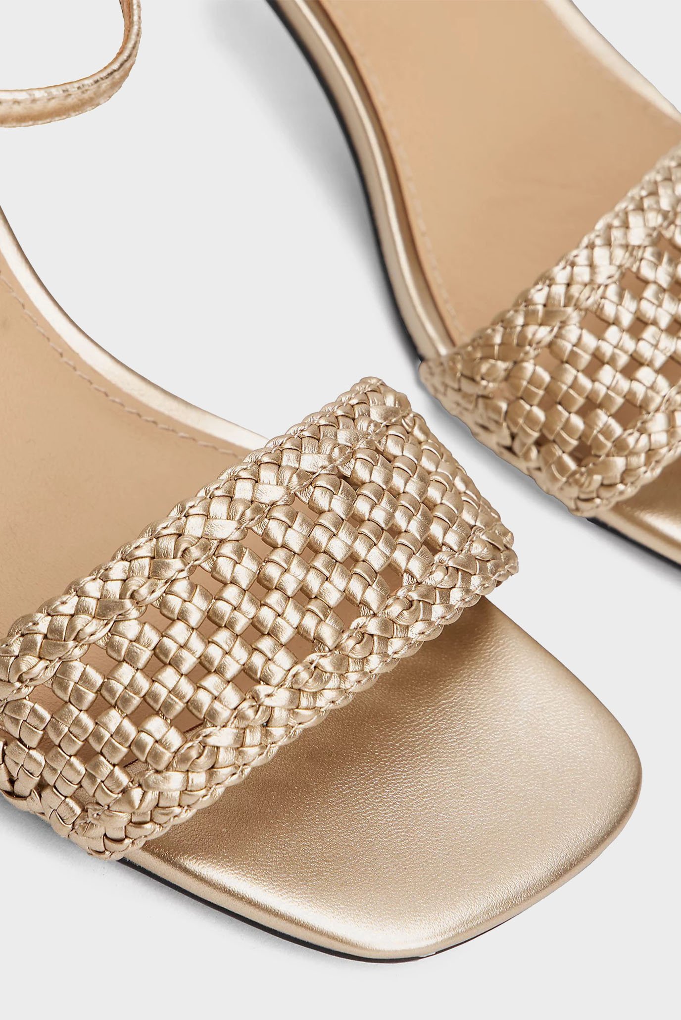 Босоножки METALLIC LTHR KITTEN SANDAL 6