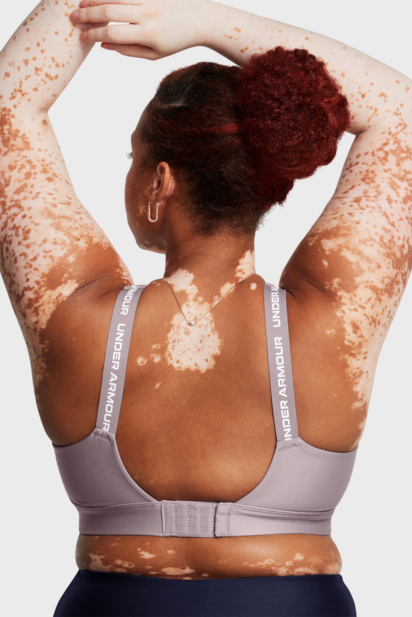 Женский серый топ UA Infinity High 2.0 Bra 5