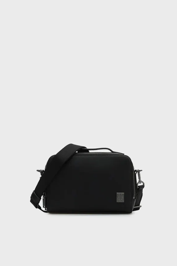 Сумка EMBLEM HW CAMERA BAG Calvin Klein