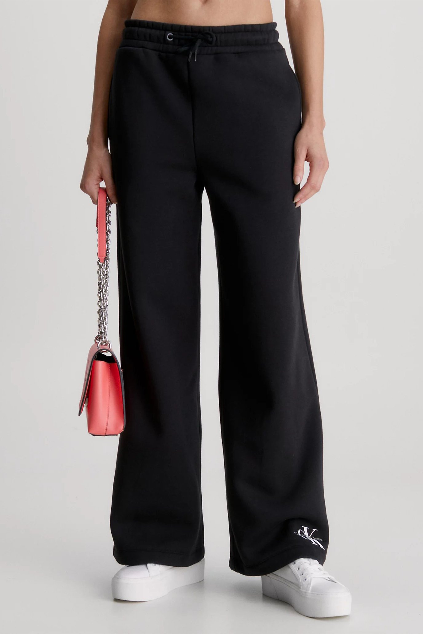 Женские черные спортивные брюки MONOLOGO STRAIGHT 6
