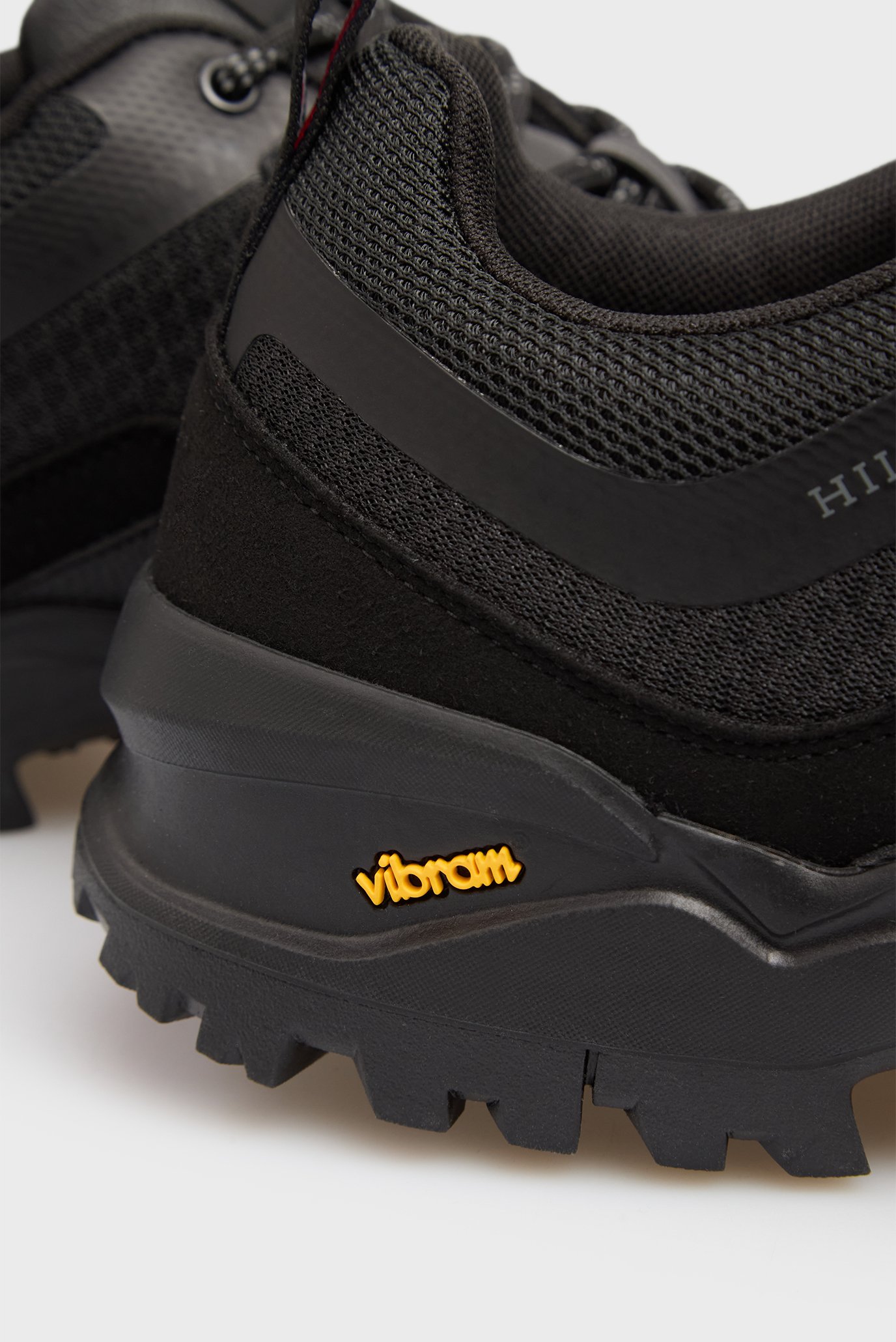 Кроссовки VIBRAM LOW RUNNER TECHTommy Hilfiger Кроссовки VIBRAM LOW RUNNER TECH 2