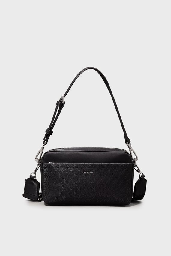 Женская черная сумка CK MUST CONV CAMERA BAG MONO