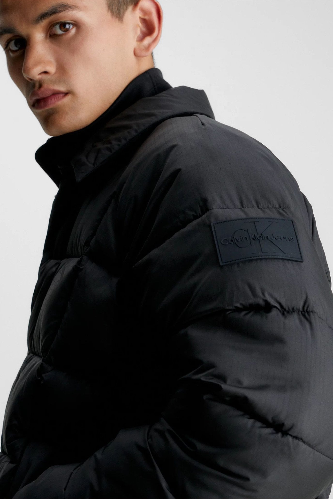 Куртка демисезонная PREM ESSENTIALS PADDED OVERSHIRT 4