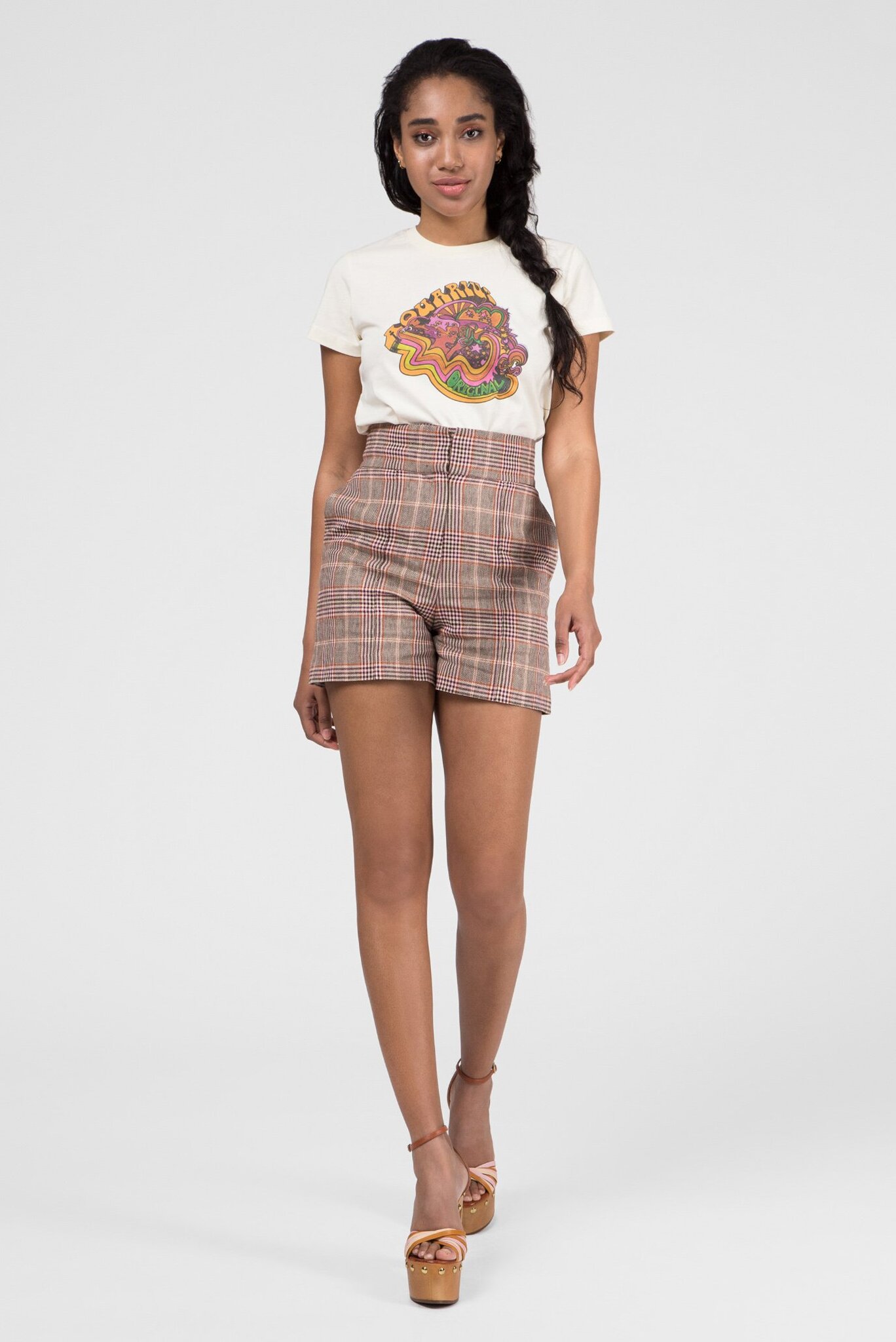 Женская бежевая футболка ZENDAYA ZODIAC AQUARIUS 5