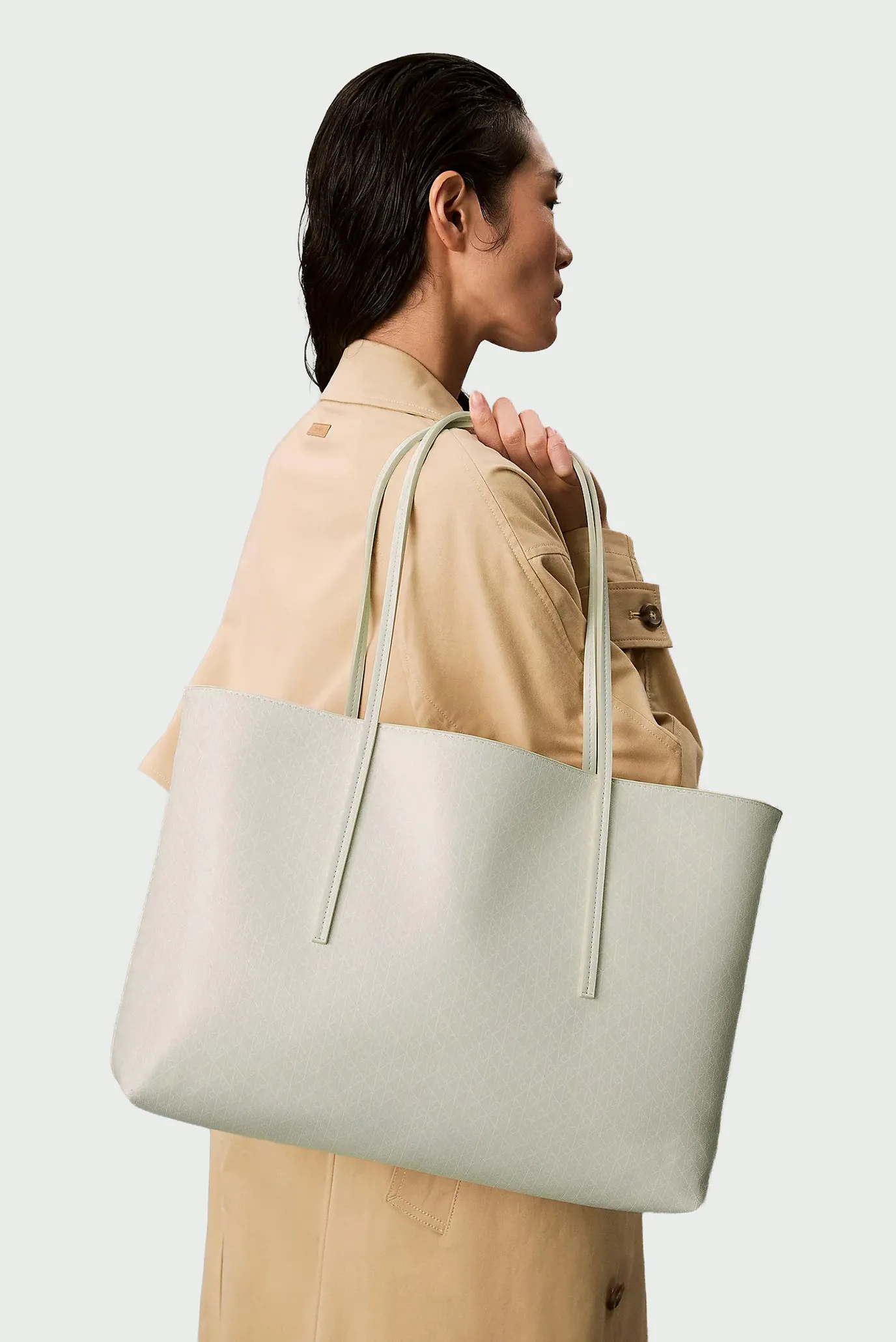 Сумка EMBLEM AOP TOTE W  POUCH 2