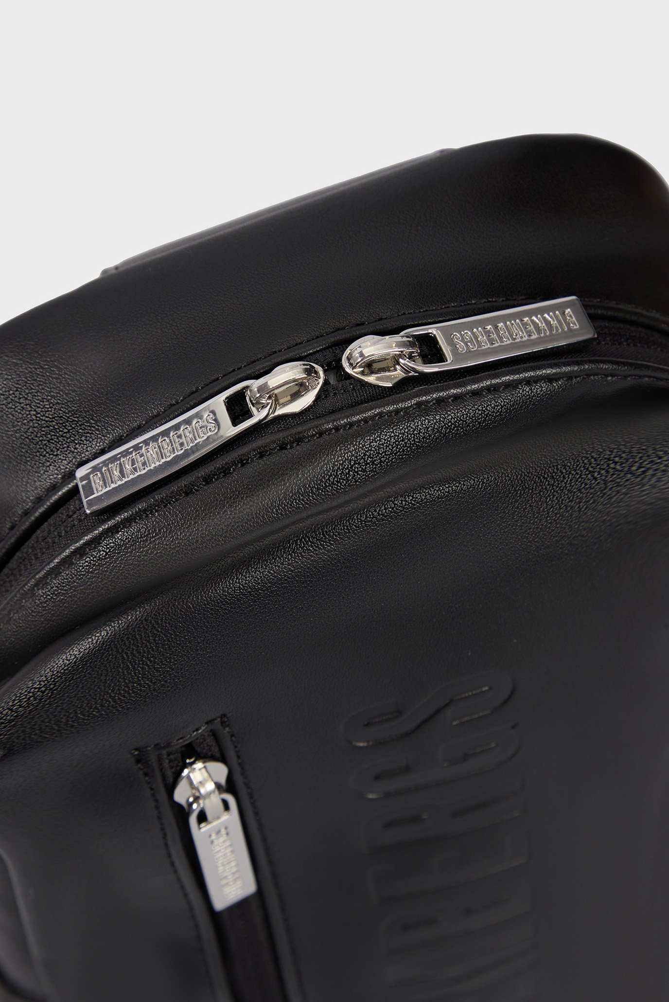 Мужская черная сумка TOMMY BODYBAG 2