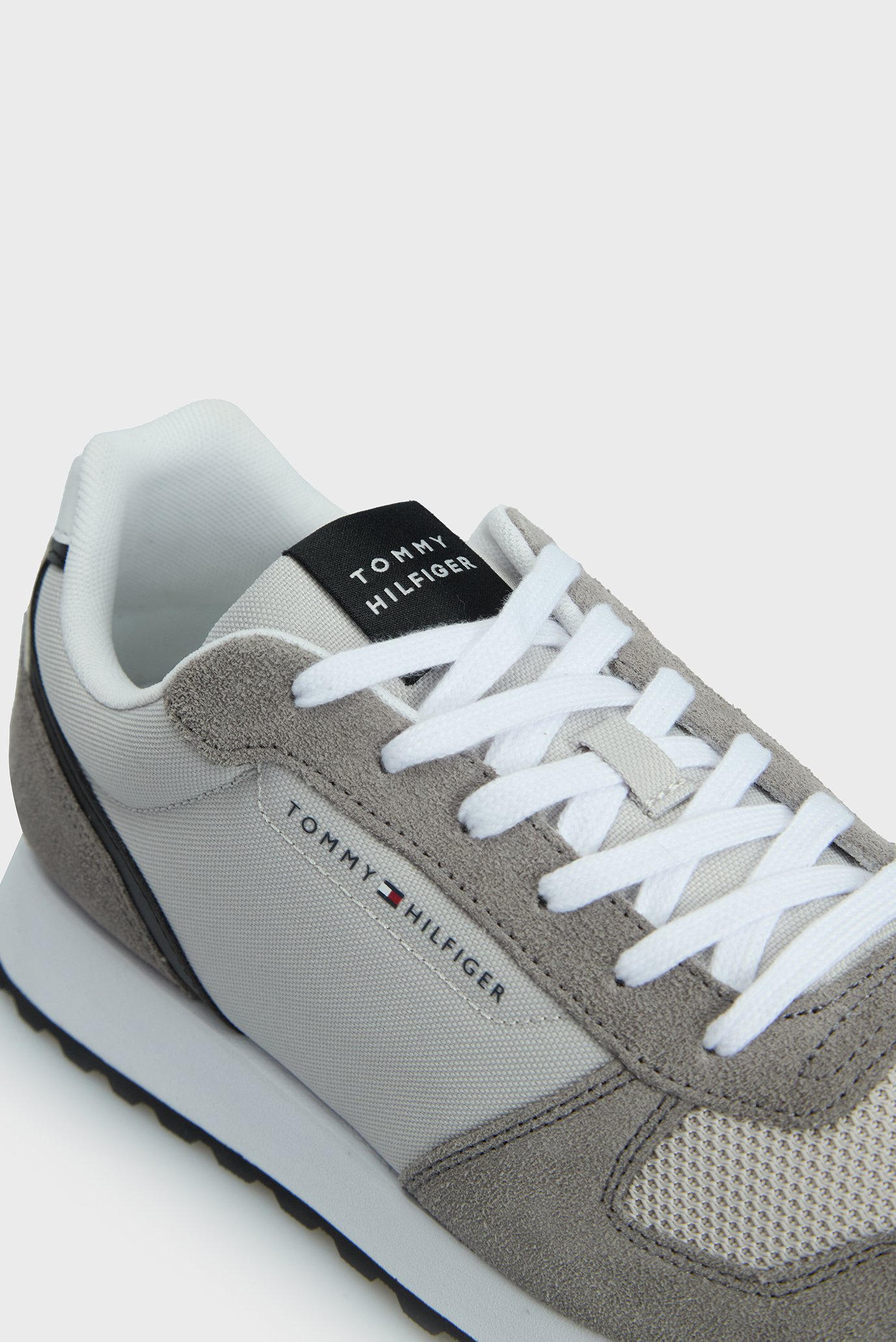 Мужские серые кроссовки NEW RUNNER EVA MIXTommy Hilfiger Мужские серые кроссовки NEW RUNNER EVA MIX 2
