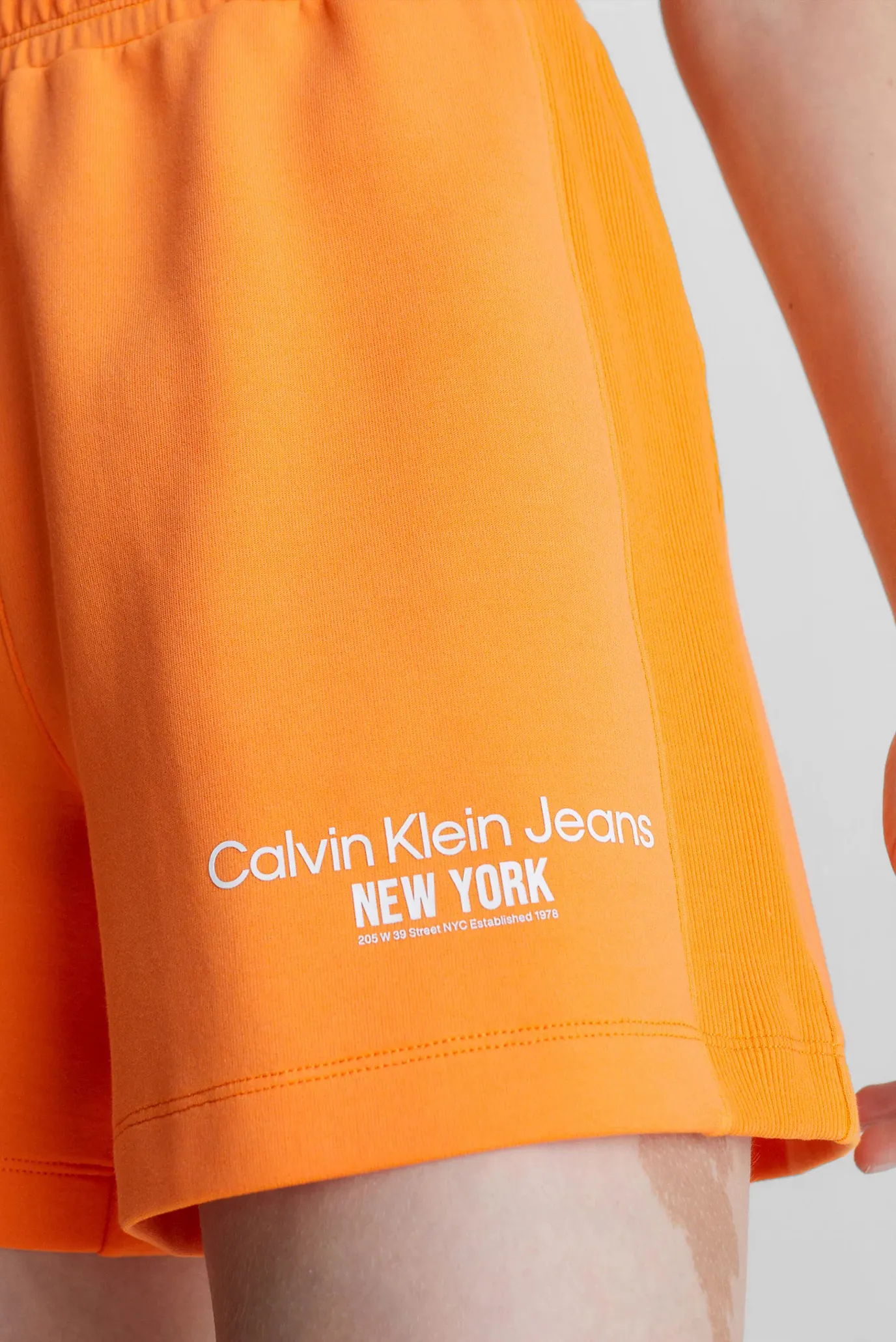 Женские оранжевые шорты RIB INSERT INTERLOCK 4