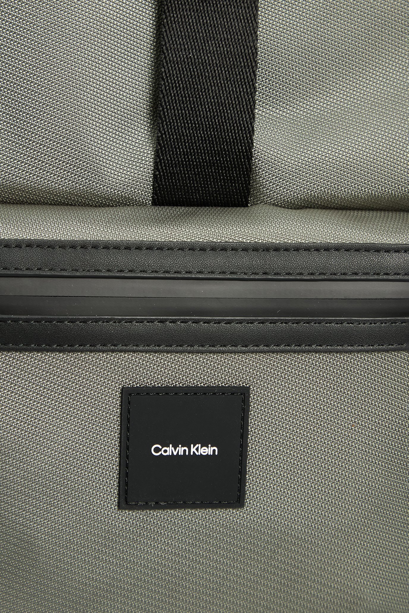 Мужской оливковый рюкзак CK ESSENTIAL FOLDED BP 5