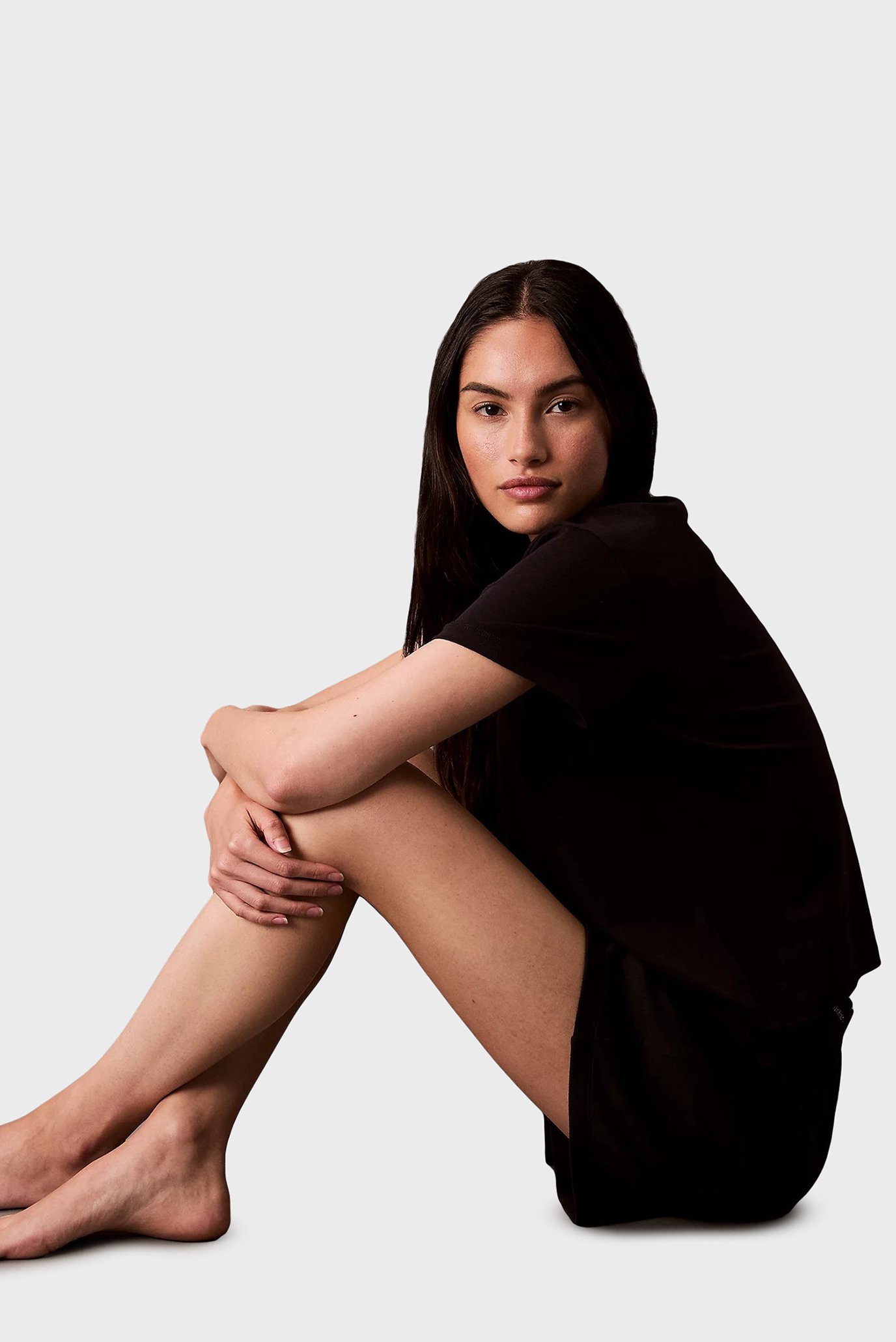 Женские черные шортыCalvin Klein Женские черные шорты 5