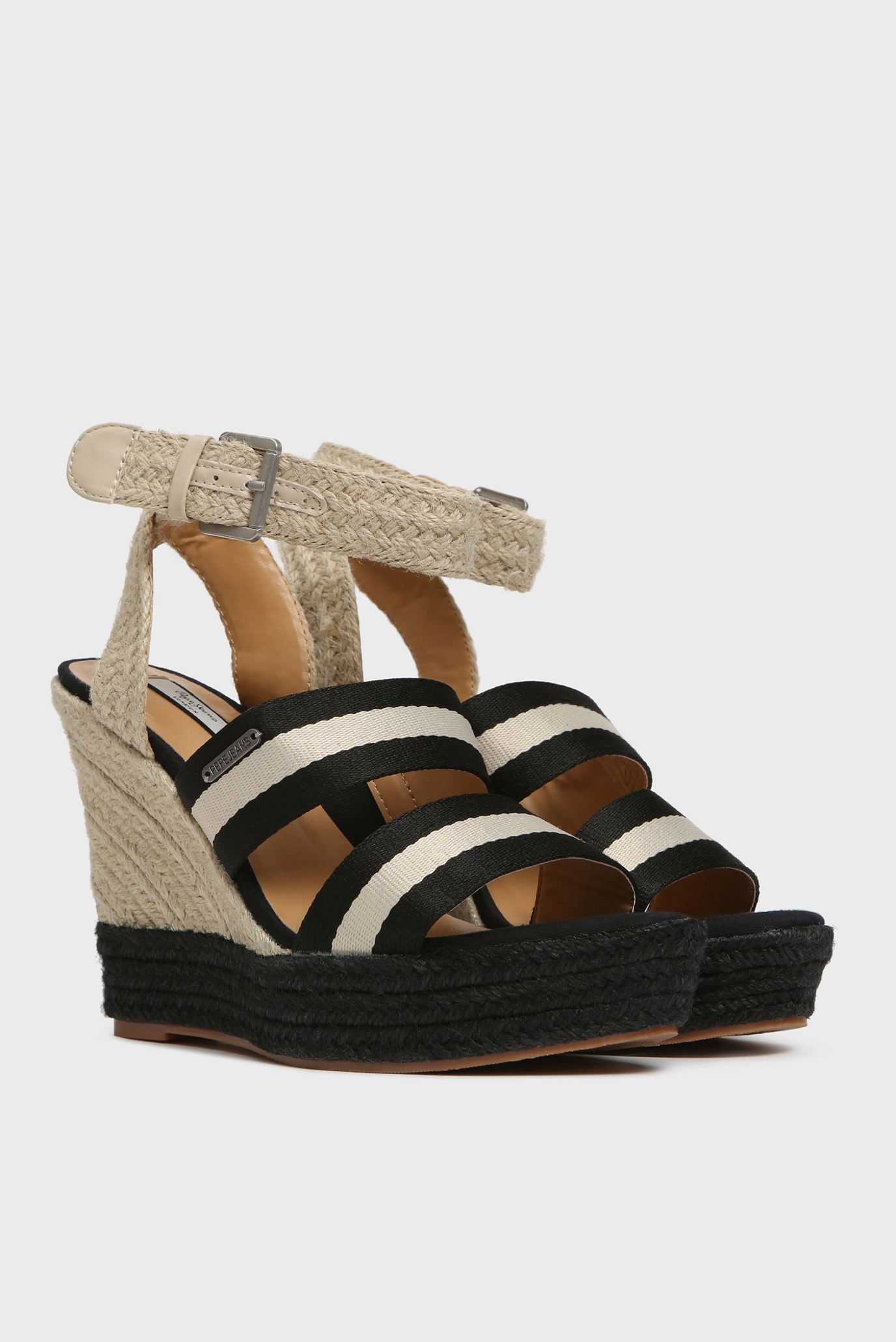 Черные босоножки 7