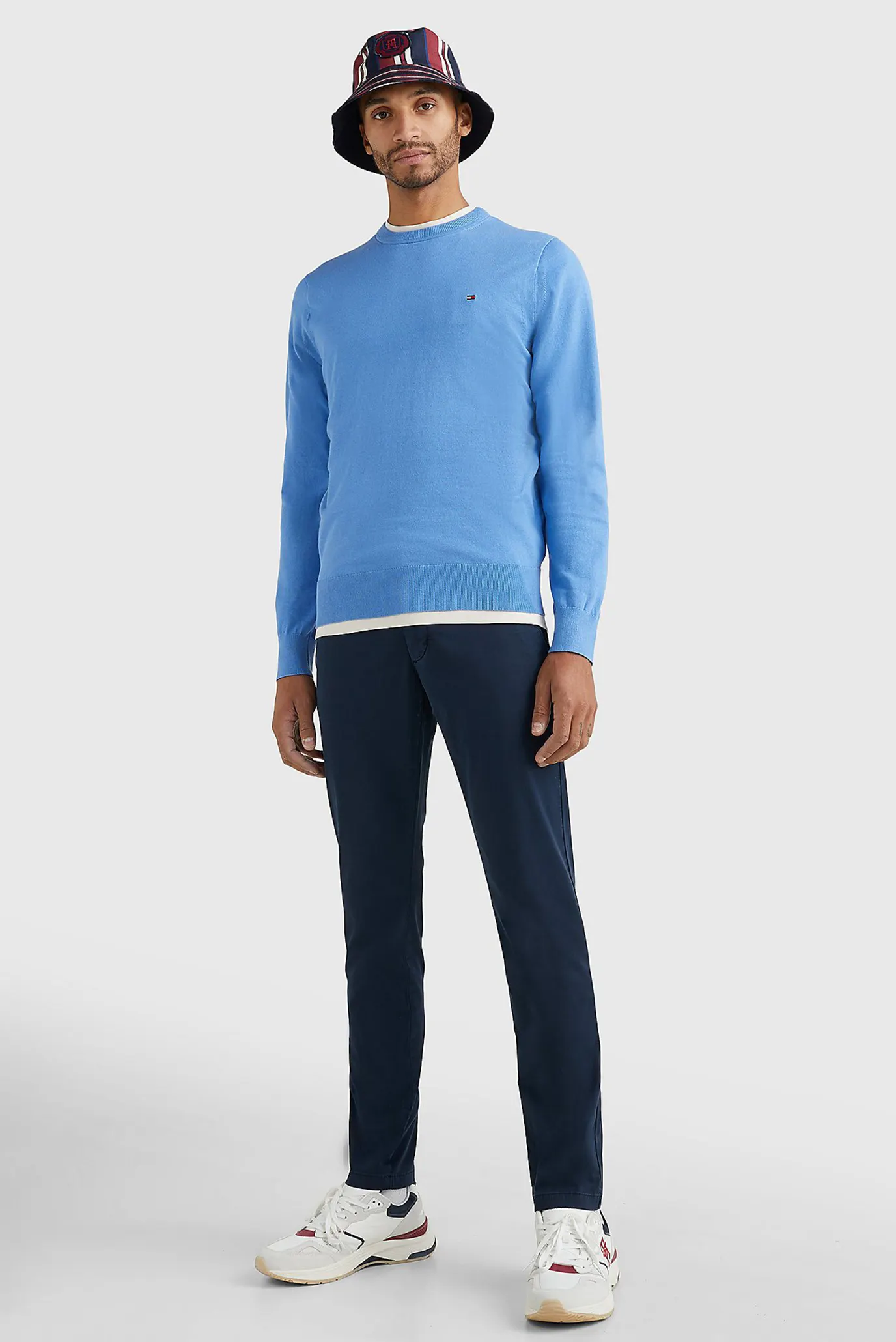 Мужской голубой джемпер 2