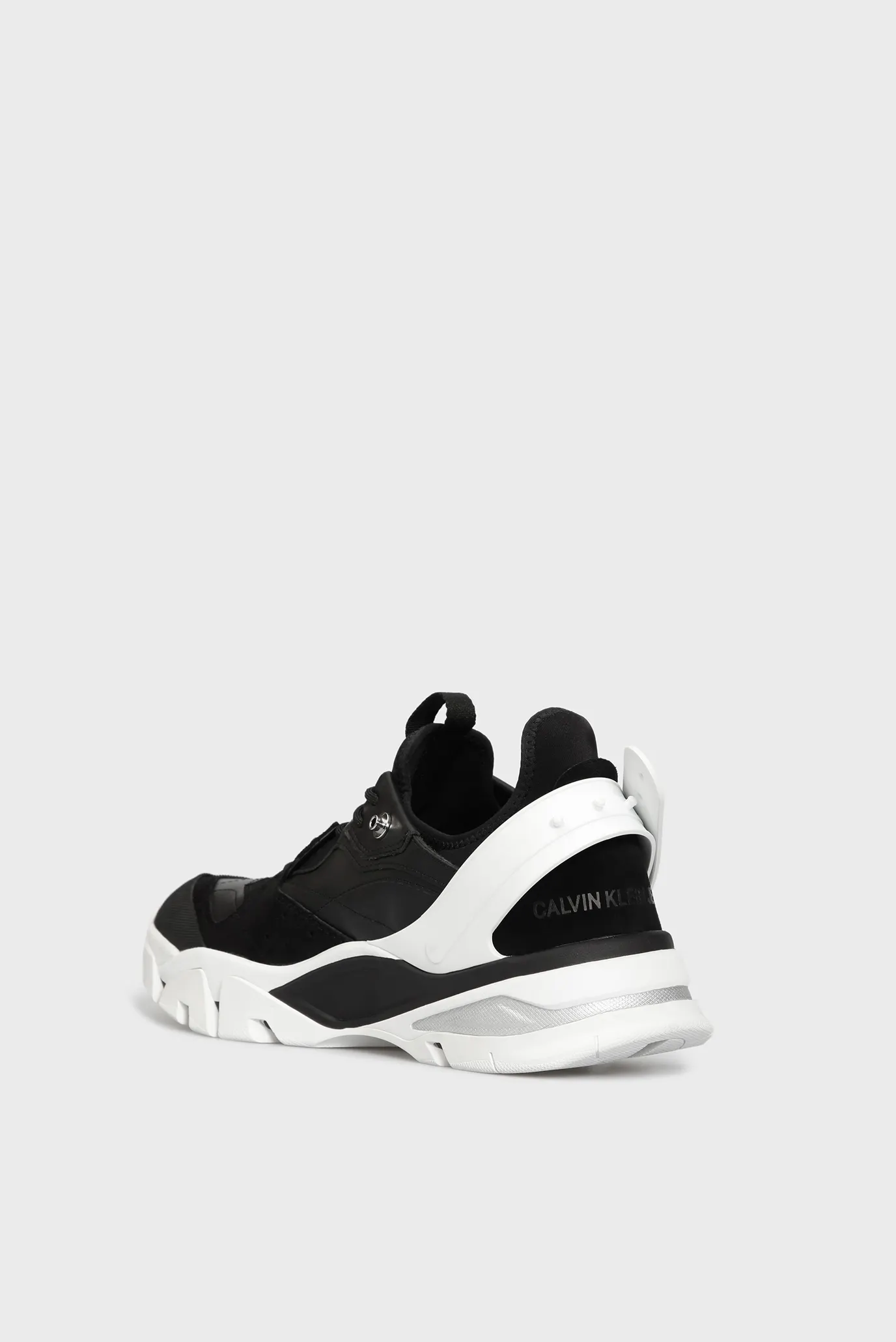 Мужские черные кожаные кроссовки CALADOR 10