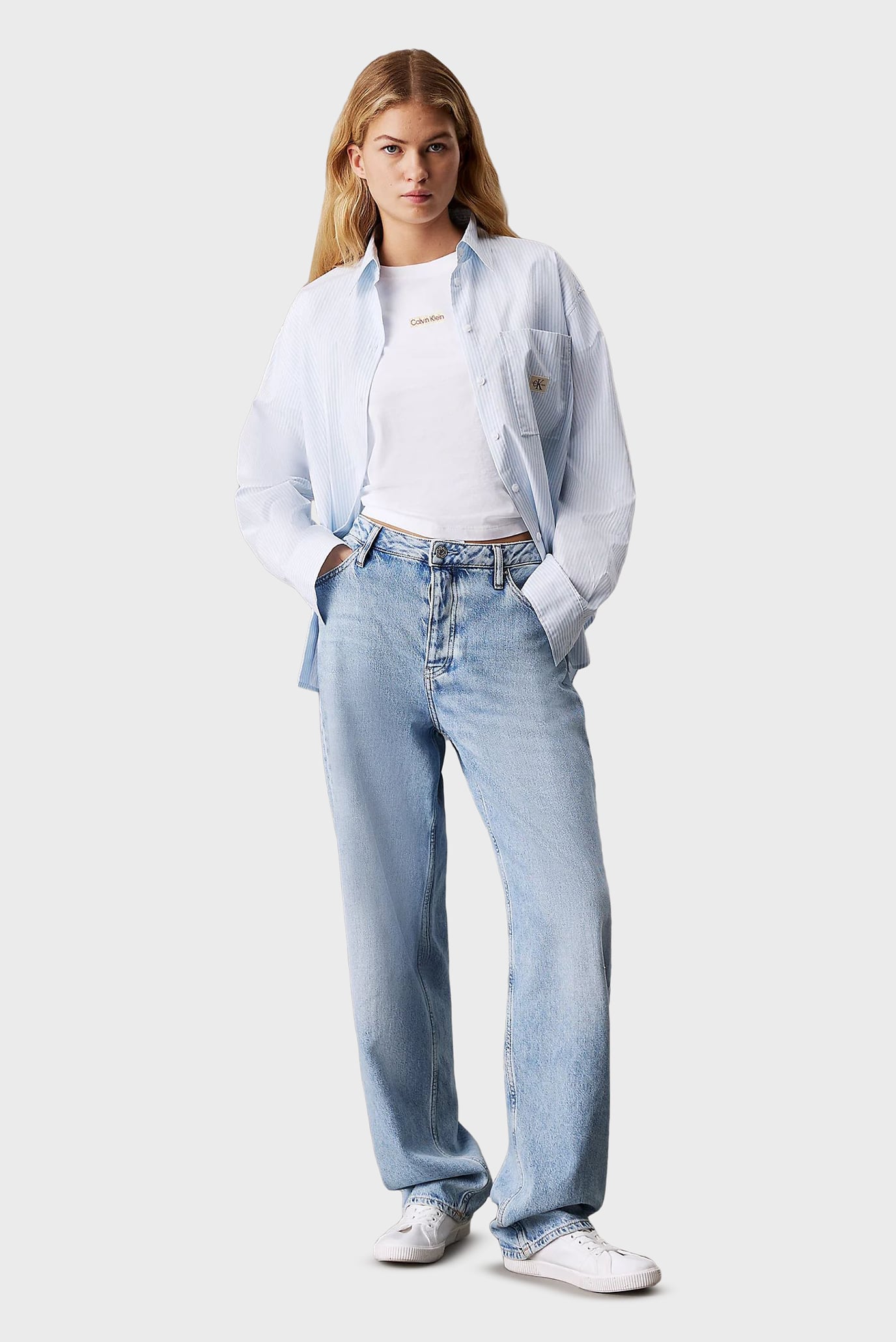 Футболка PLACED INSTITUTIONAL BABY TEE 3