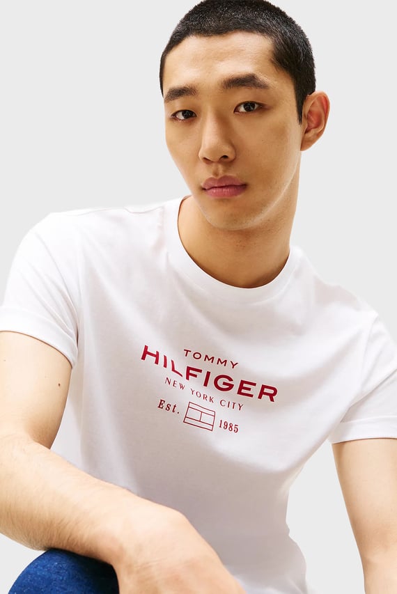 Футболка HILFIGER STACK GRAPHIC TEE