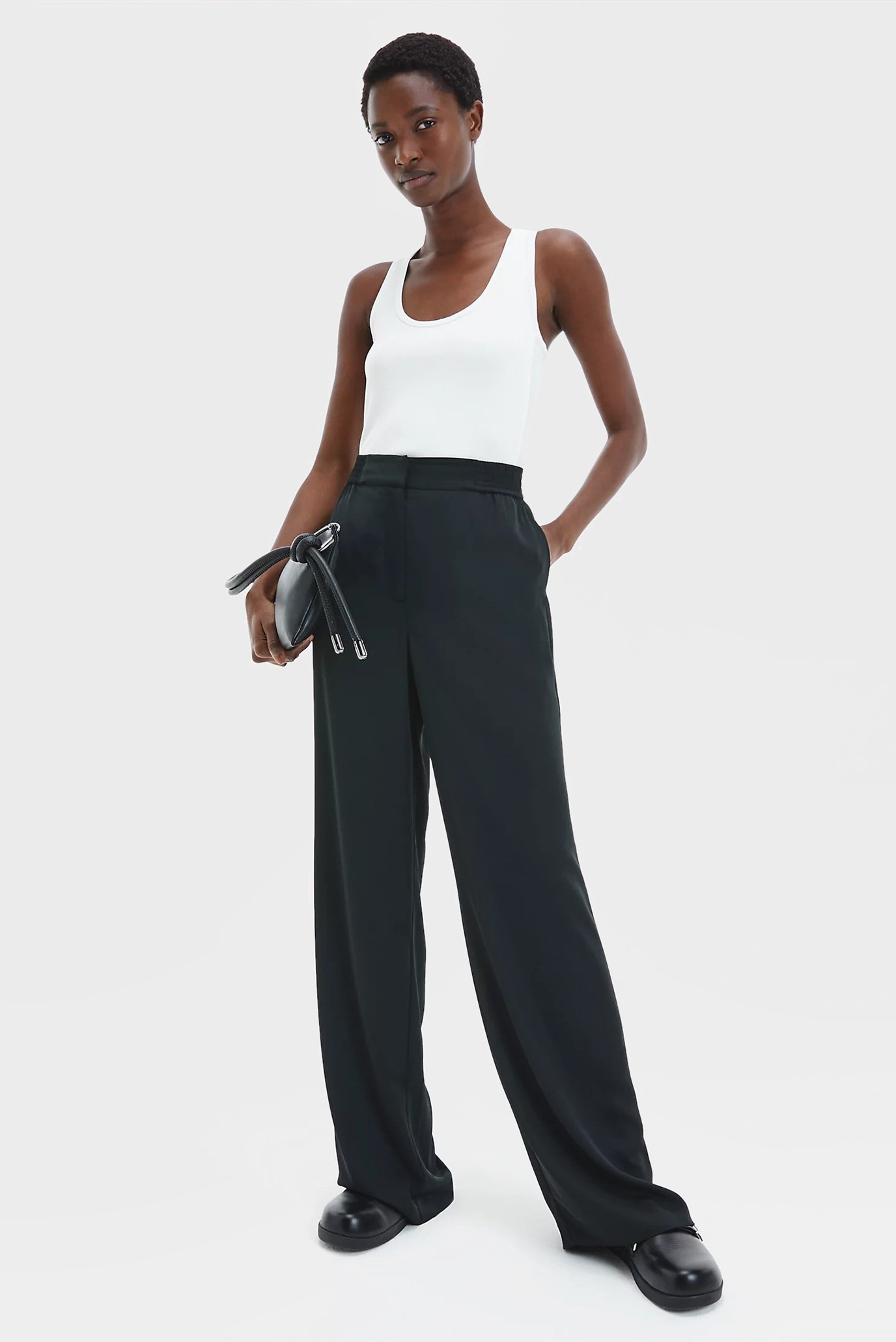 Женская белая майка 8