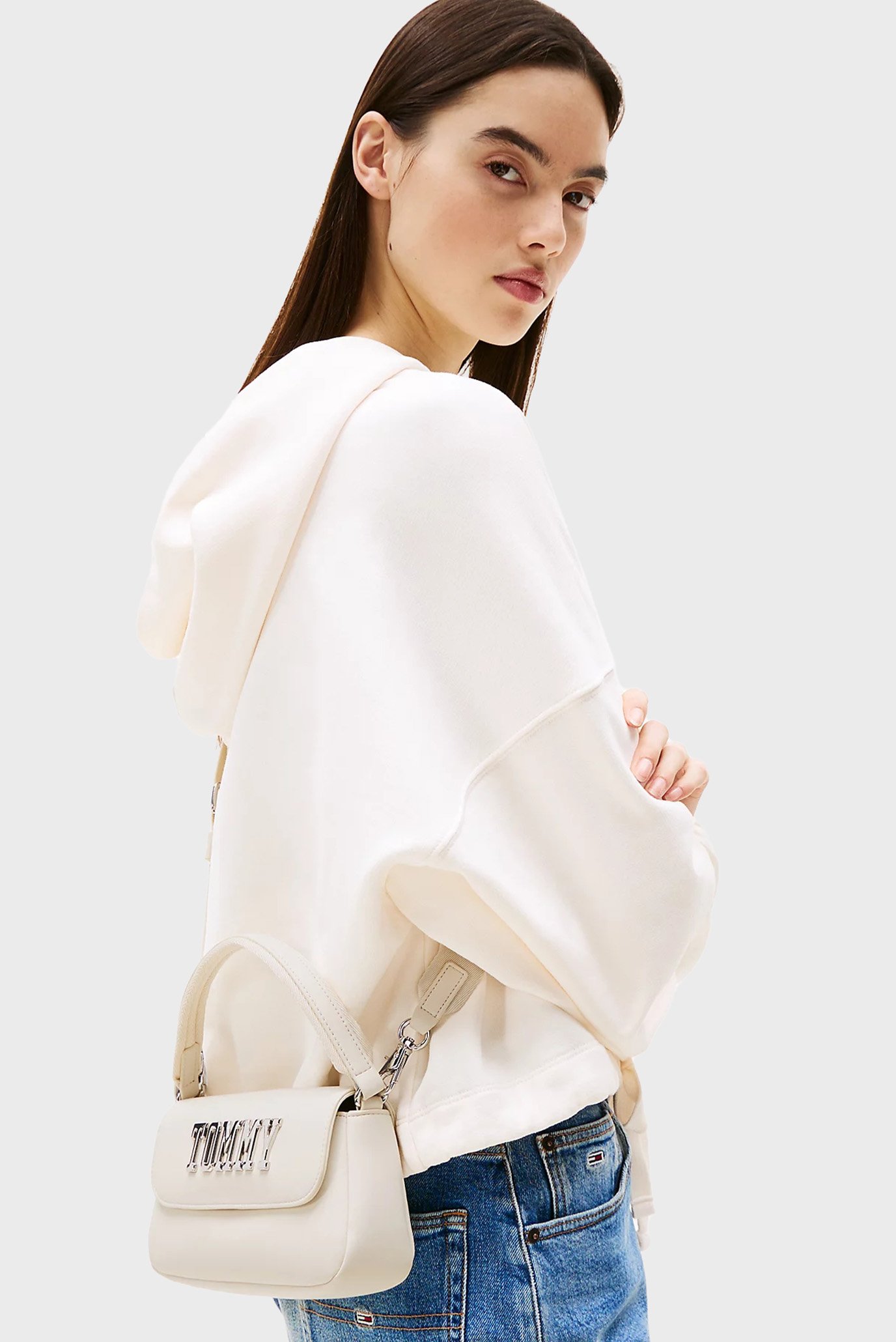 Женская белая сумка EVERYWHERE FLAP CROSSOVER 2