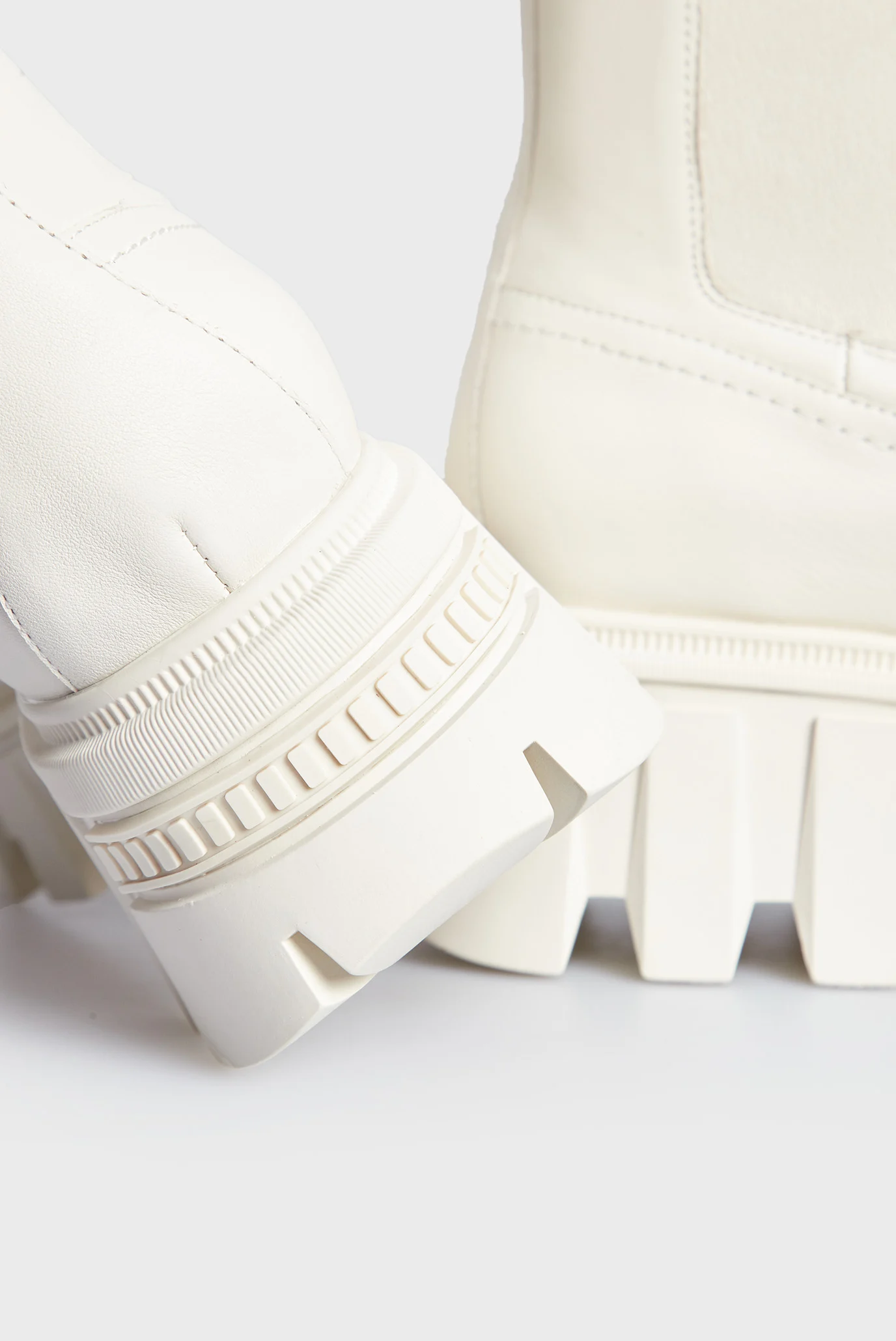 Женские белые кожаные челси Aisha 3