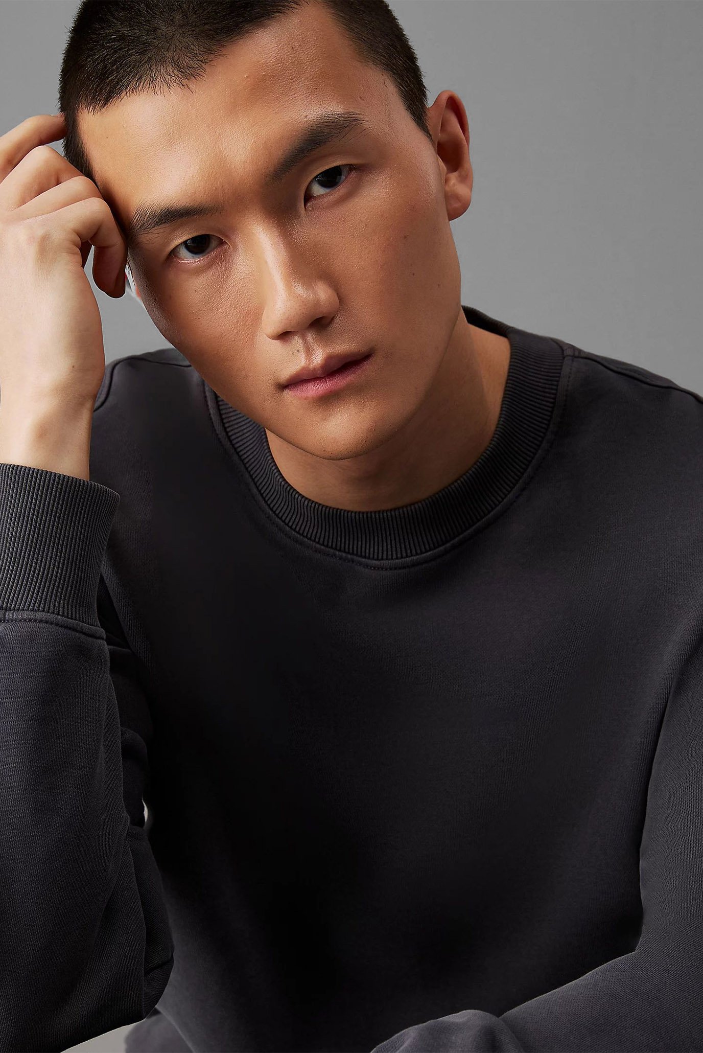 Мужской темно-серый свитшот WASHED HEAVY CREW NECK 4