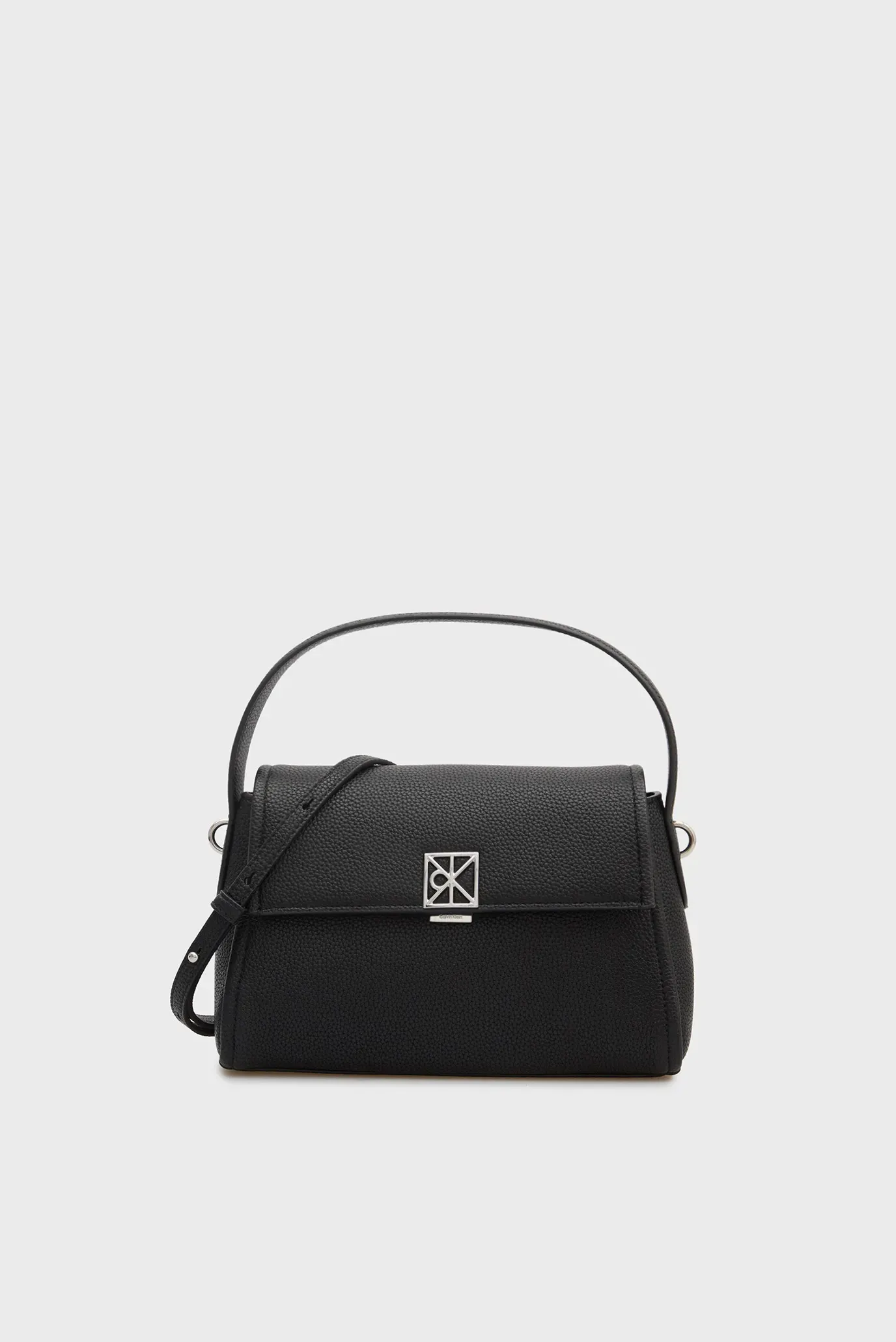 Сумка EMBLEM HW PEBBLE SHOULDER BAG 25 1