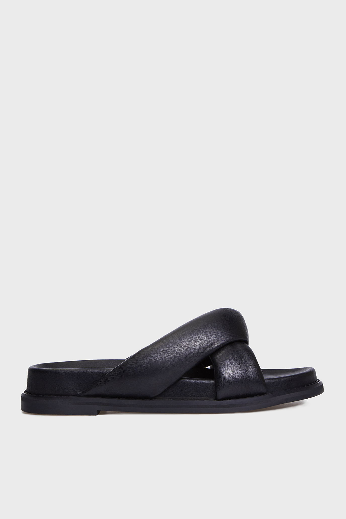 Женские черные кожаные слайдеры Ellada 6