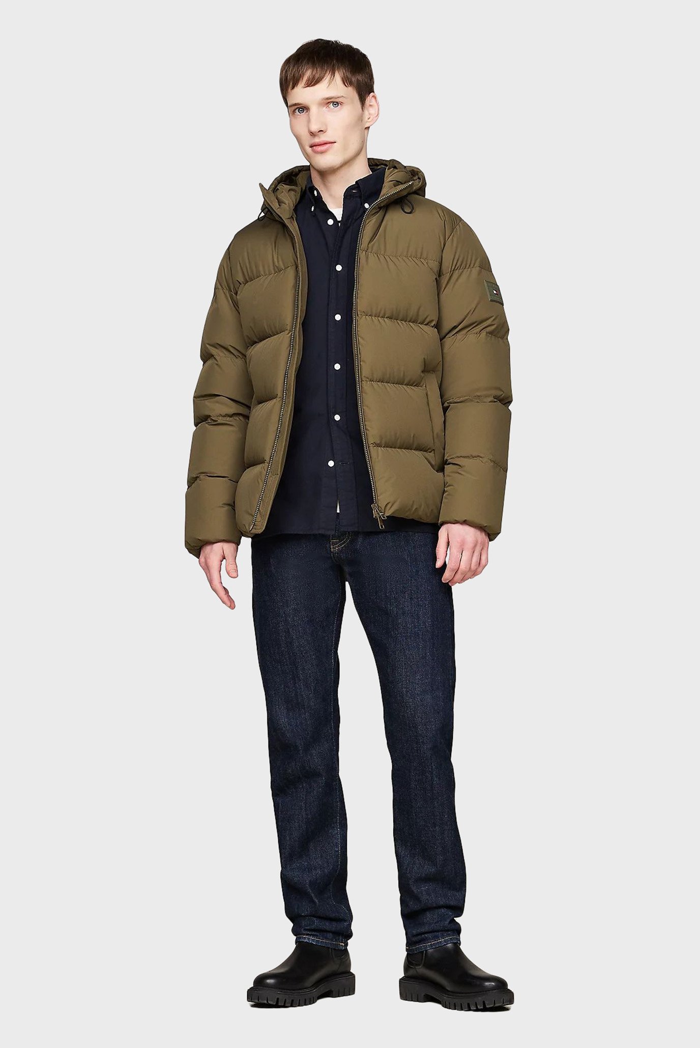 Мужской оливковый пуховик DOWN HOODED PUFFER JACKETTommy Hilfiger Мужской оливковый пуховик DOWN HOODED PUFFER JACKET 2