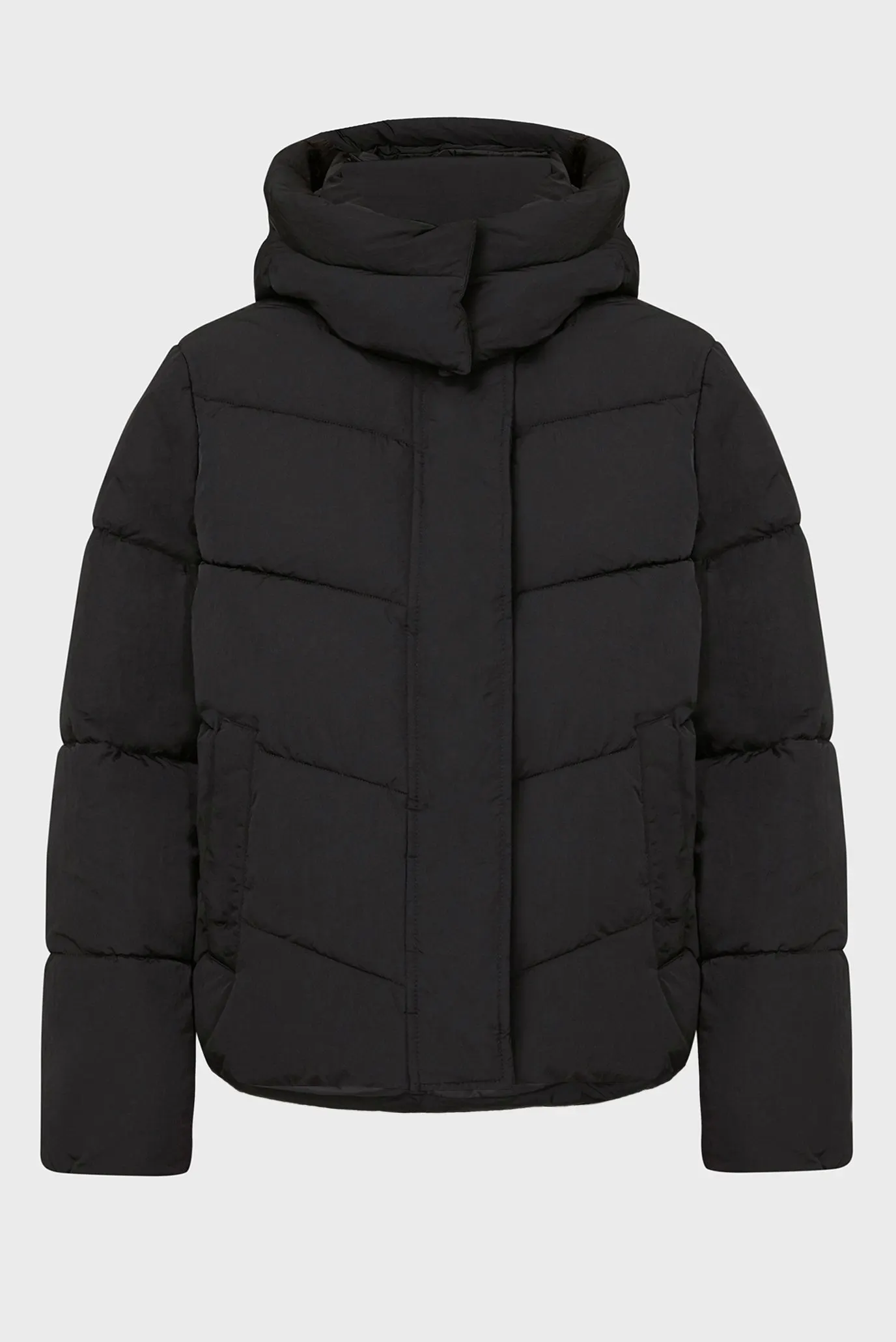 Женская черная куртка 8