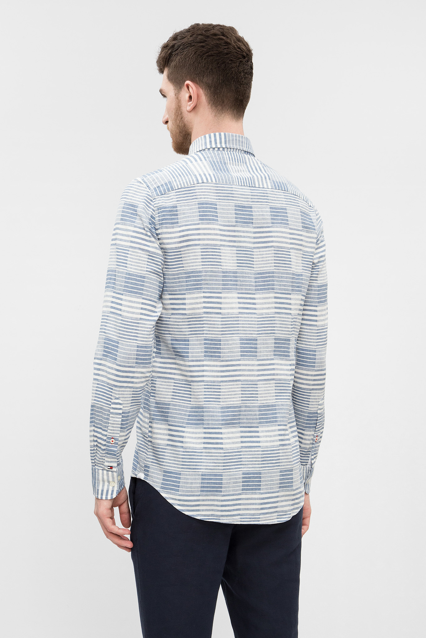 Мужская голубая рубашка в полоску 3