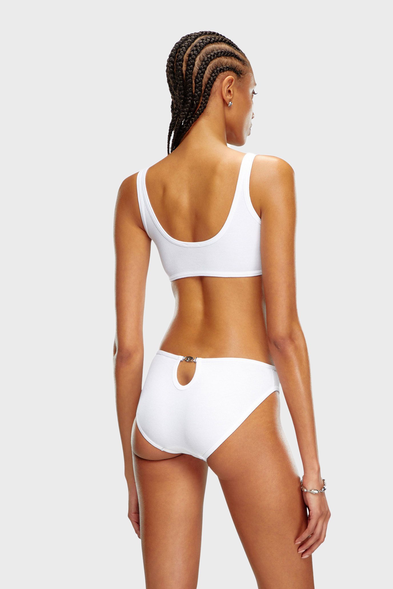 Топ UFSB-OVAL-D-RIB-BRALETTE REGGISENO 3