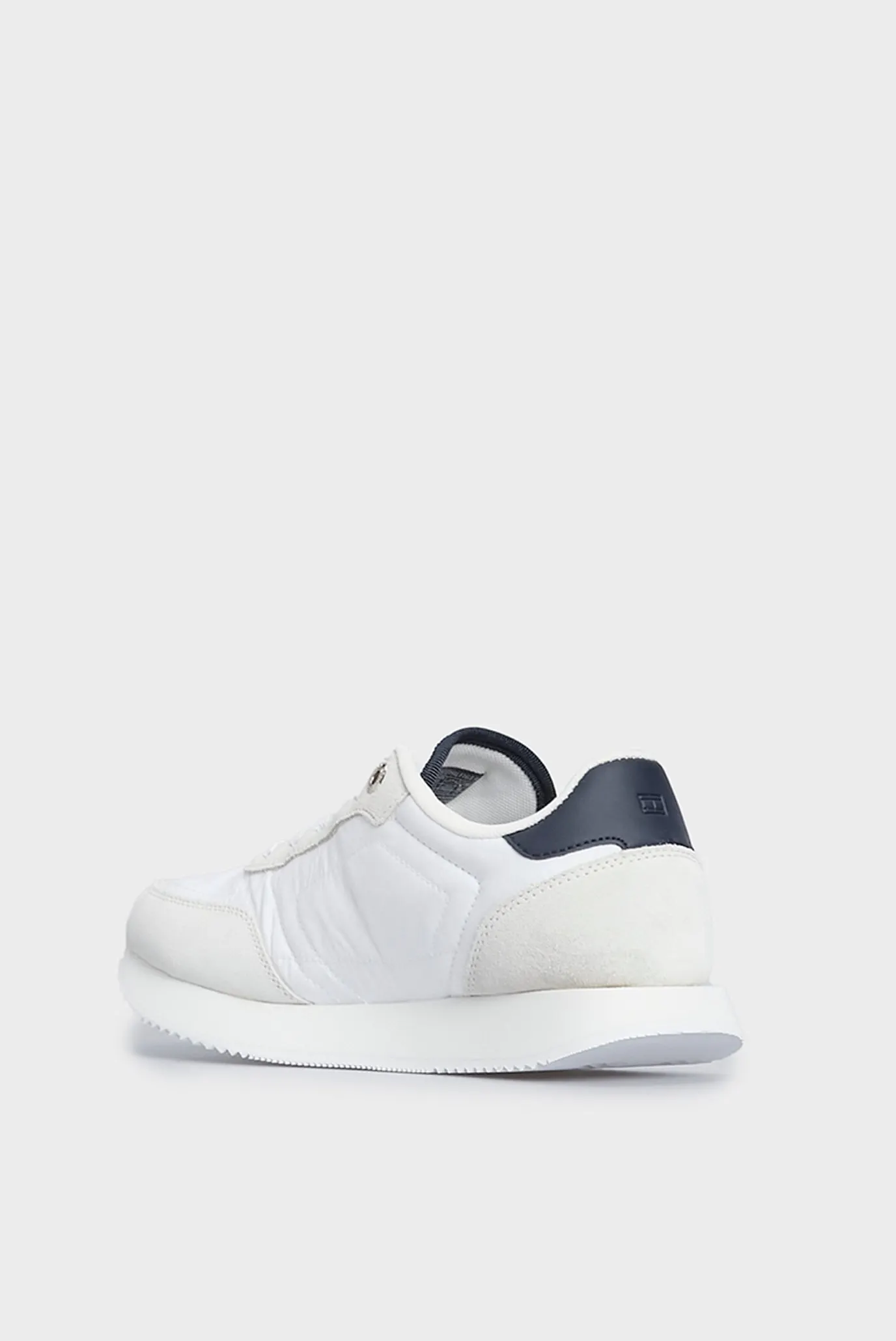 Кроссовки ESSENTIAL RUNNER GLOBAL STRIPES 5