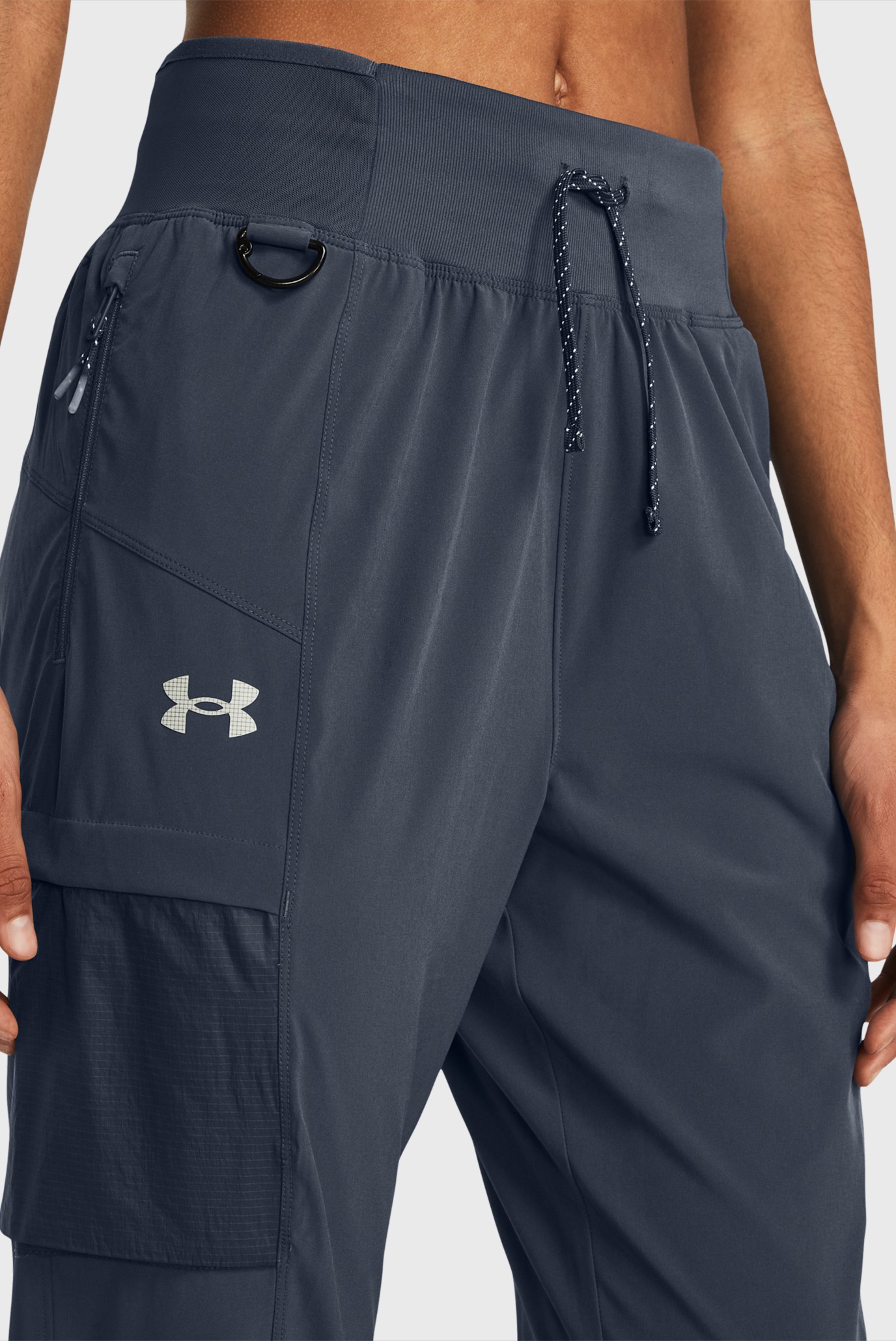 Женские серые спортивные брюки UA Run Trail Pant 3