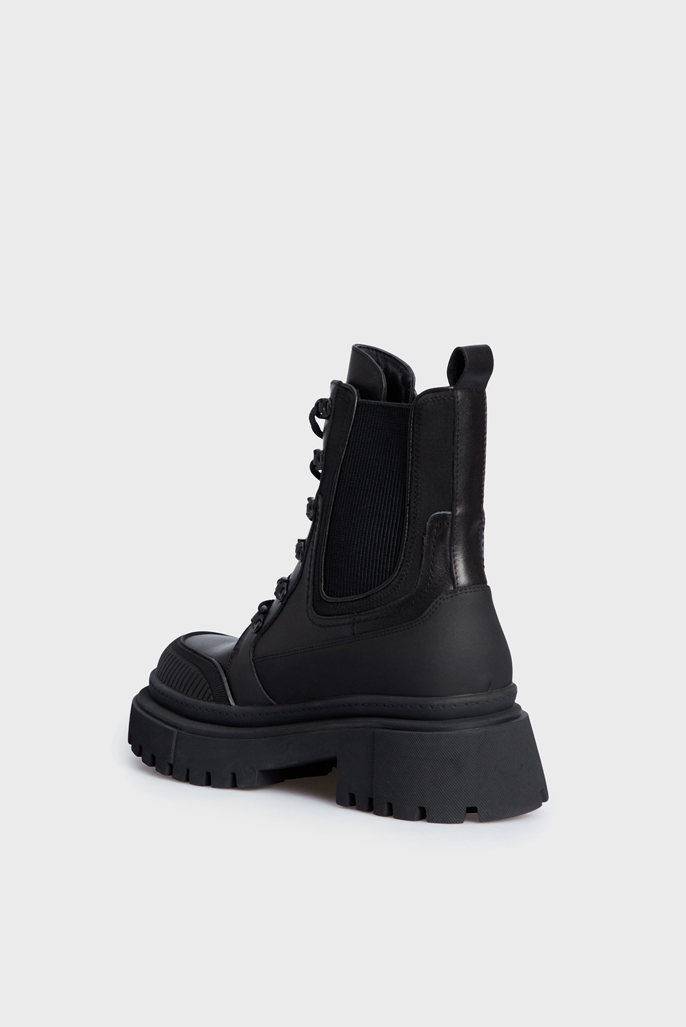 Женские черные кожаные хайкеры Hayley 10