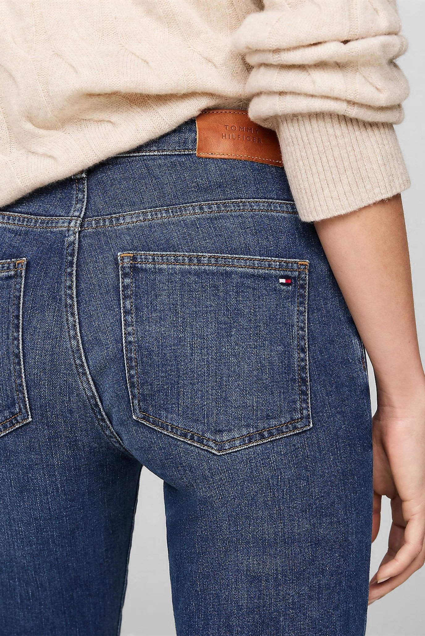 Джинсы BOOTCUT RW ANA 4