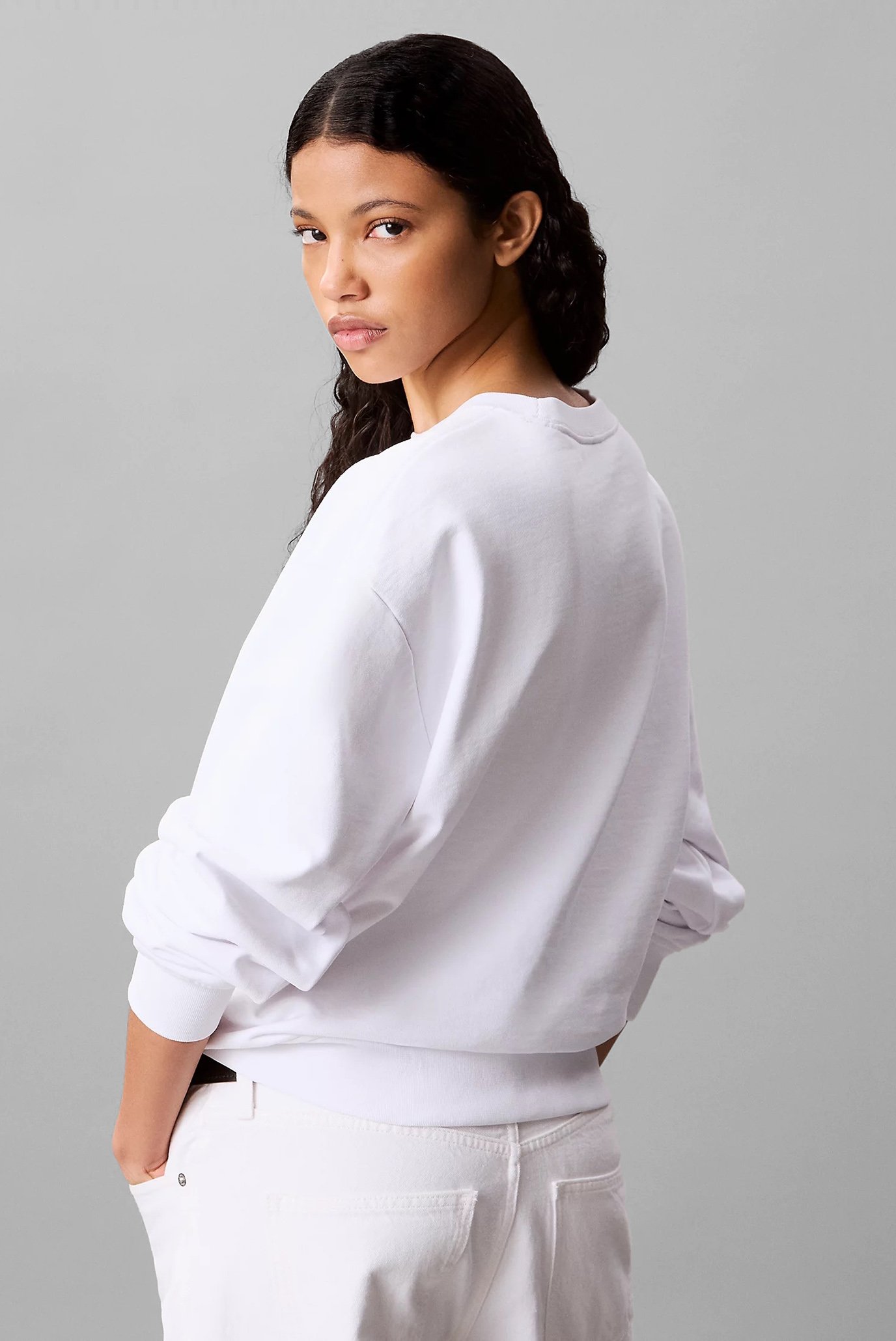 Свитшот LS MONOLOGO FRENCH TERRY RLXD CNCalvin Klein Jeans Свитшот LS MONOLOGO FRENCH TERRY RLXD CN 2