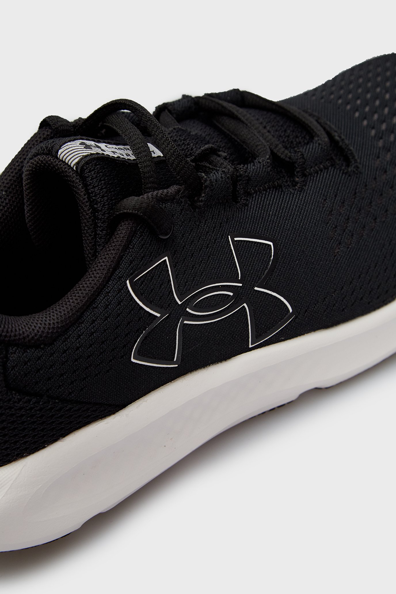 Женские черные кроссовки UA W Charged Pursuit 3 BLUnder Armour Женские черные кроссовки UA W Charged Pursuit 3 BL 5