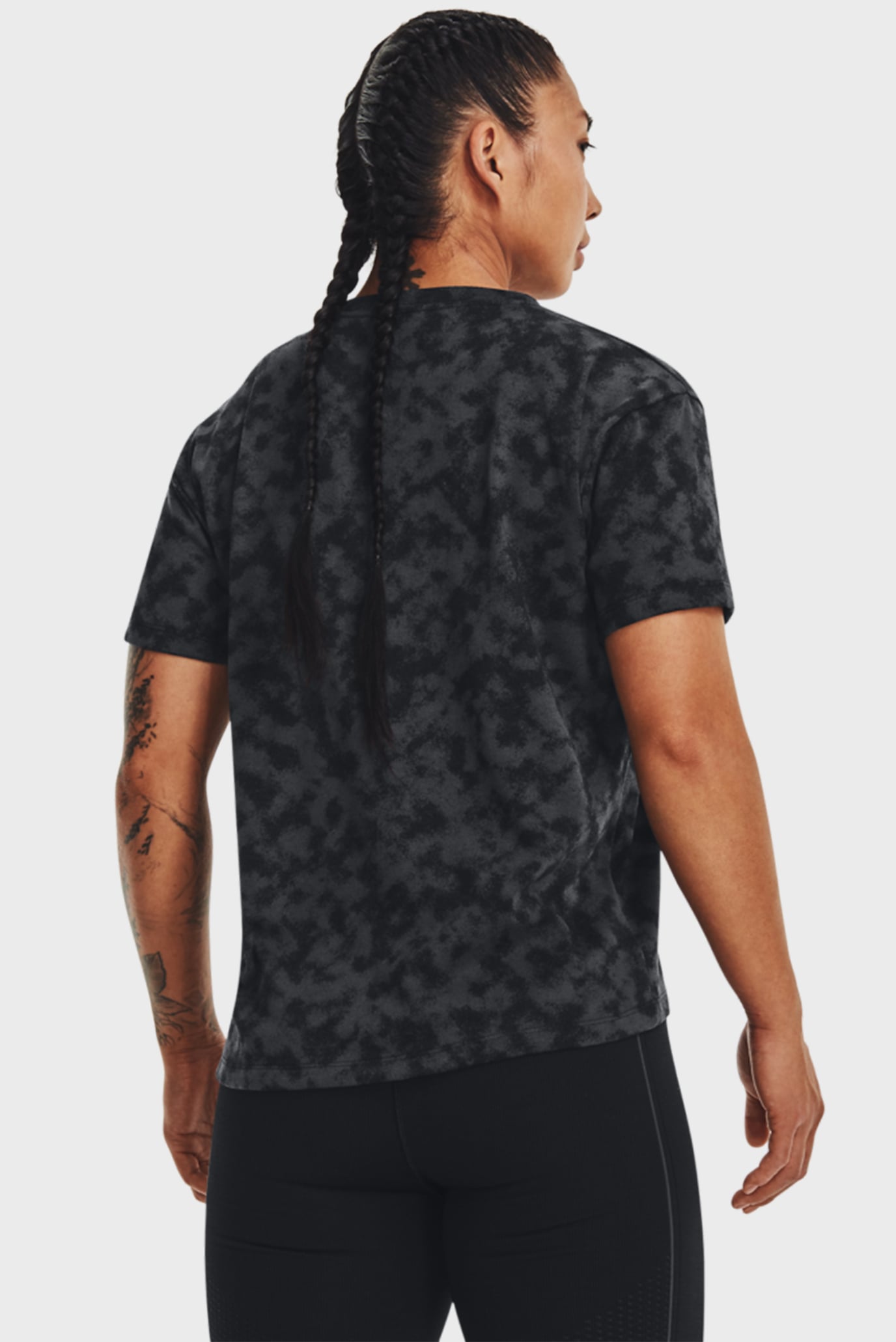 Женская черная футболка UA LOGO AOP HEAVYWEIGHT SS 9