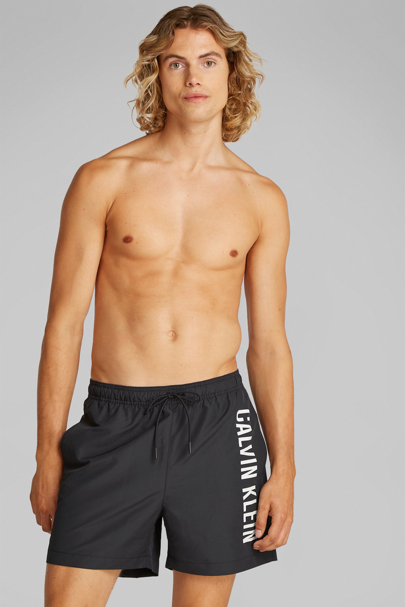 Мужские черные плавательные шортыCalvin Klein Jeans Мужские черные плавательные шорты 4