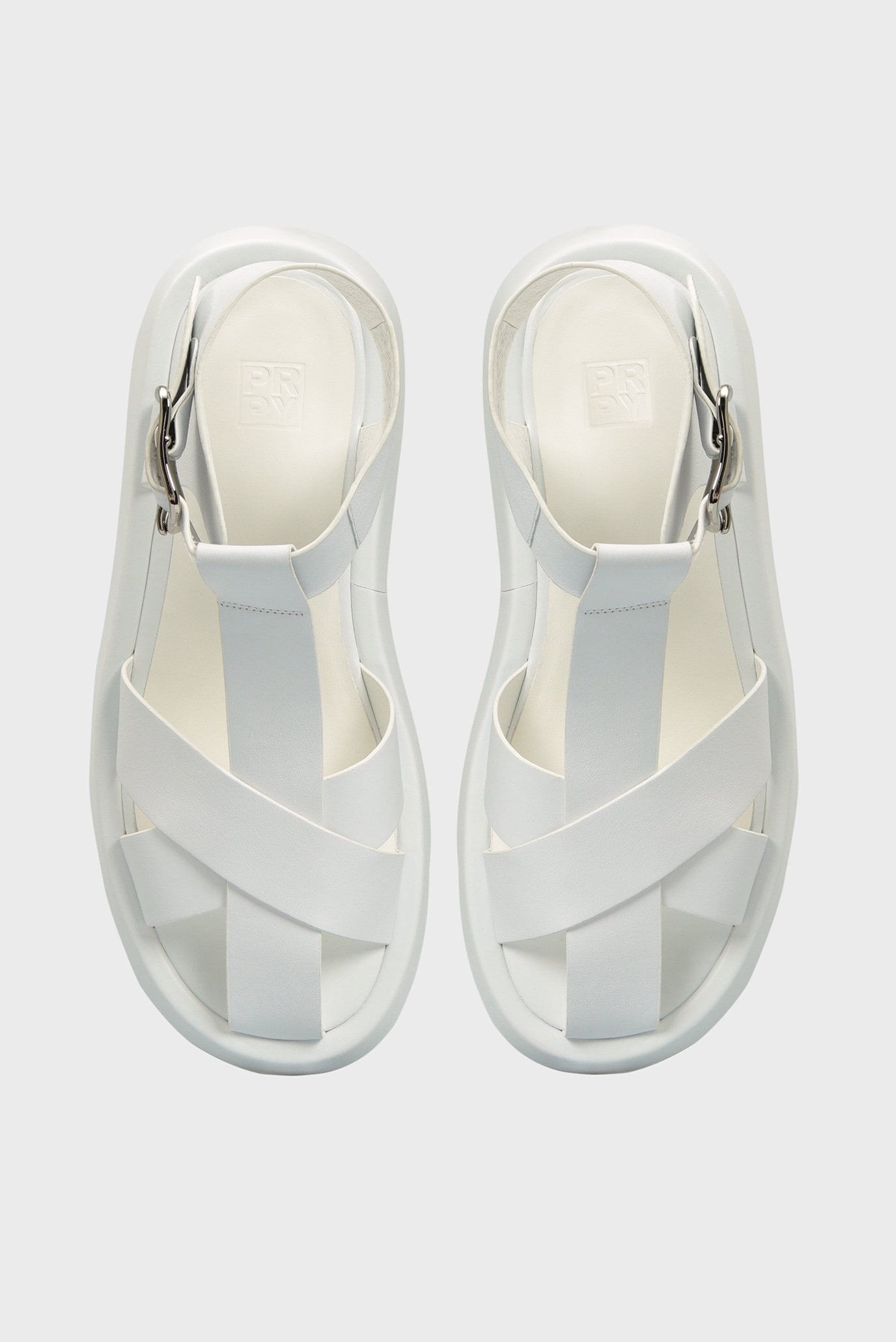 Женские белые кожаные сандалии Savelli 4