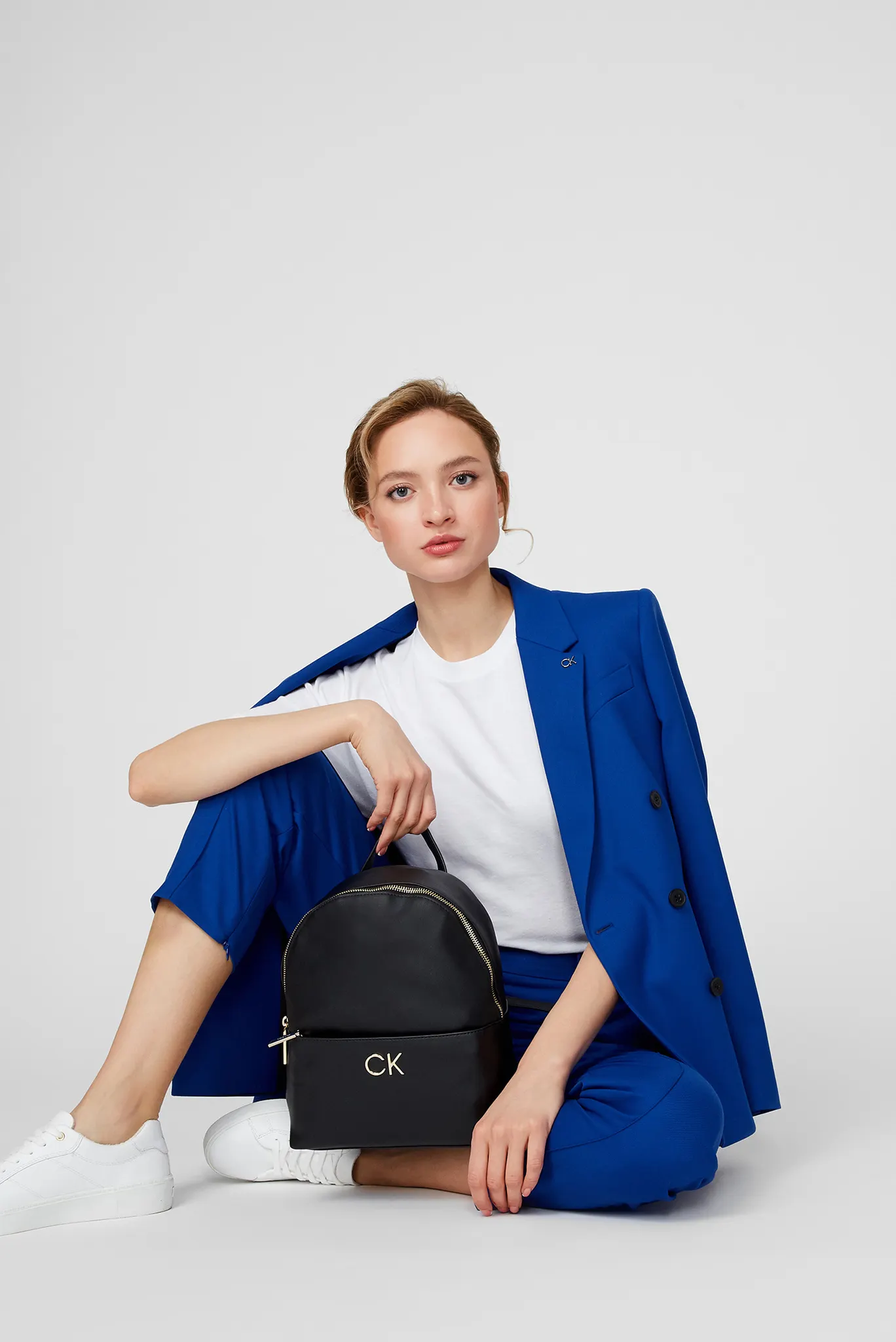 Женский черный рюкзак 6