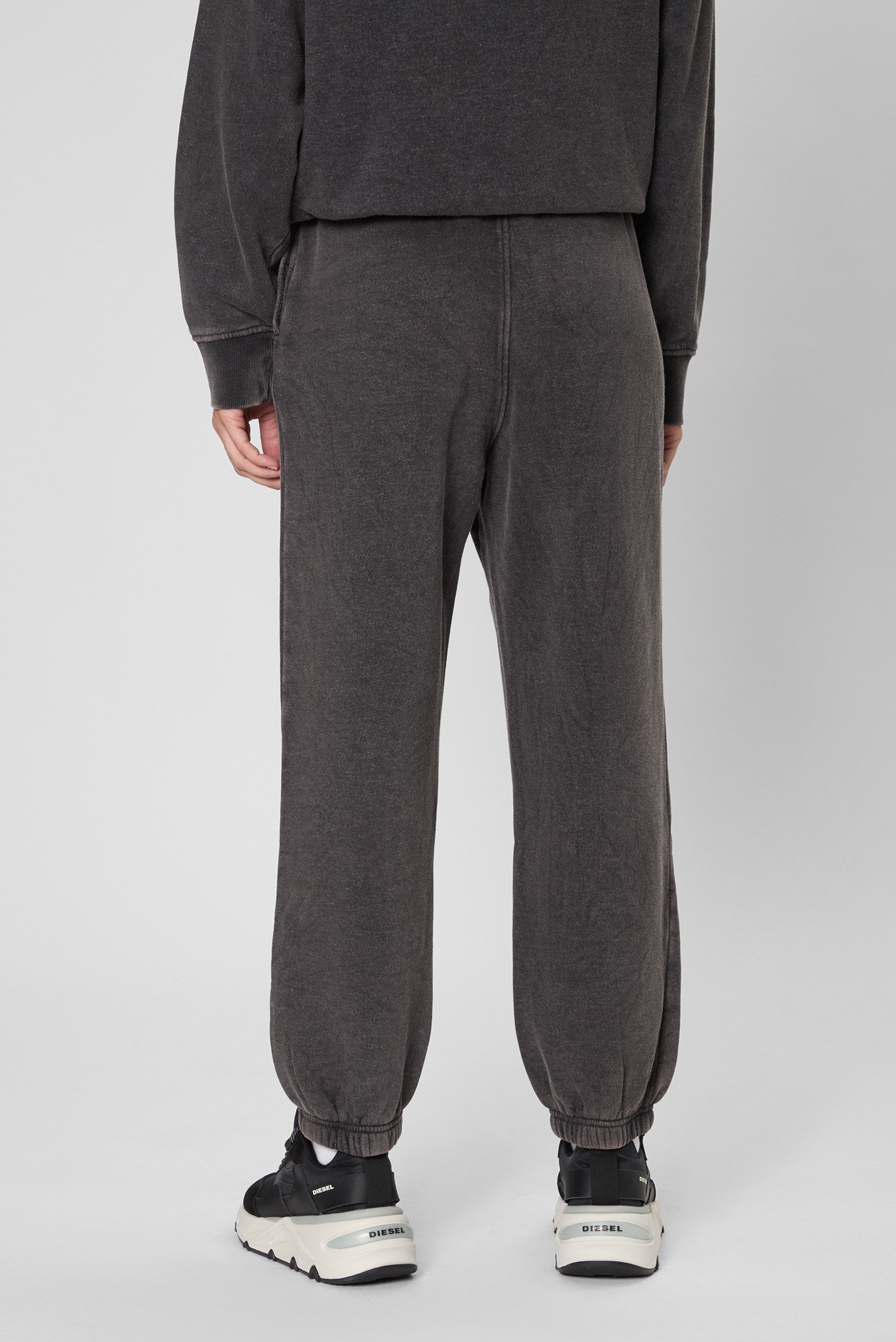 Штаны спортивные WTP 036 4