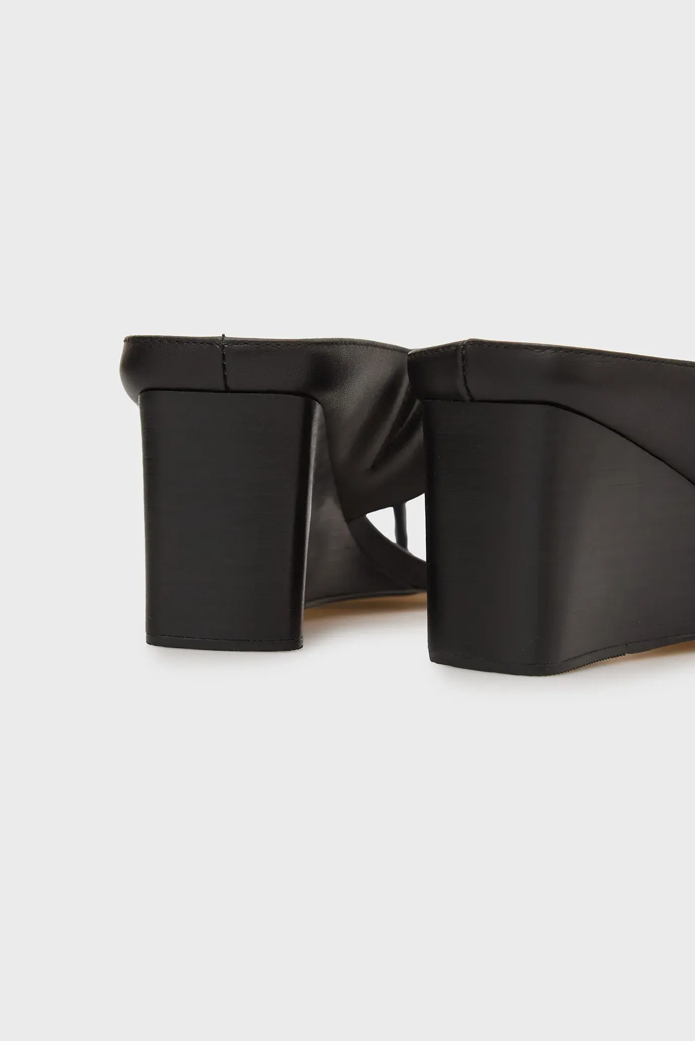 Босоножки Orlisse 2