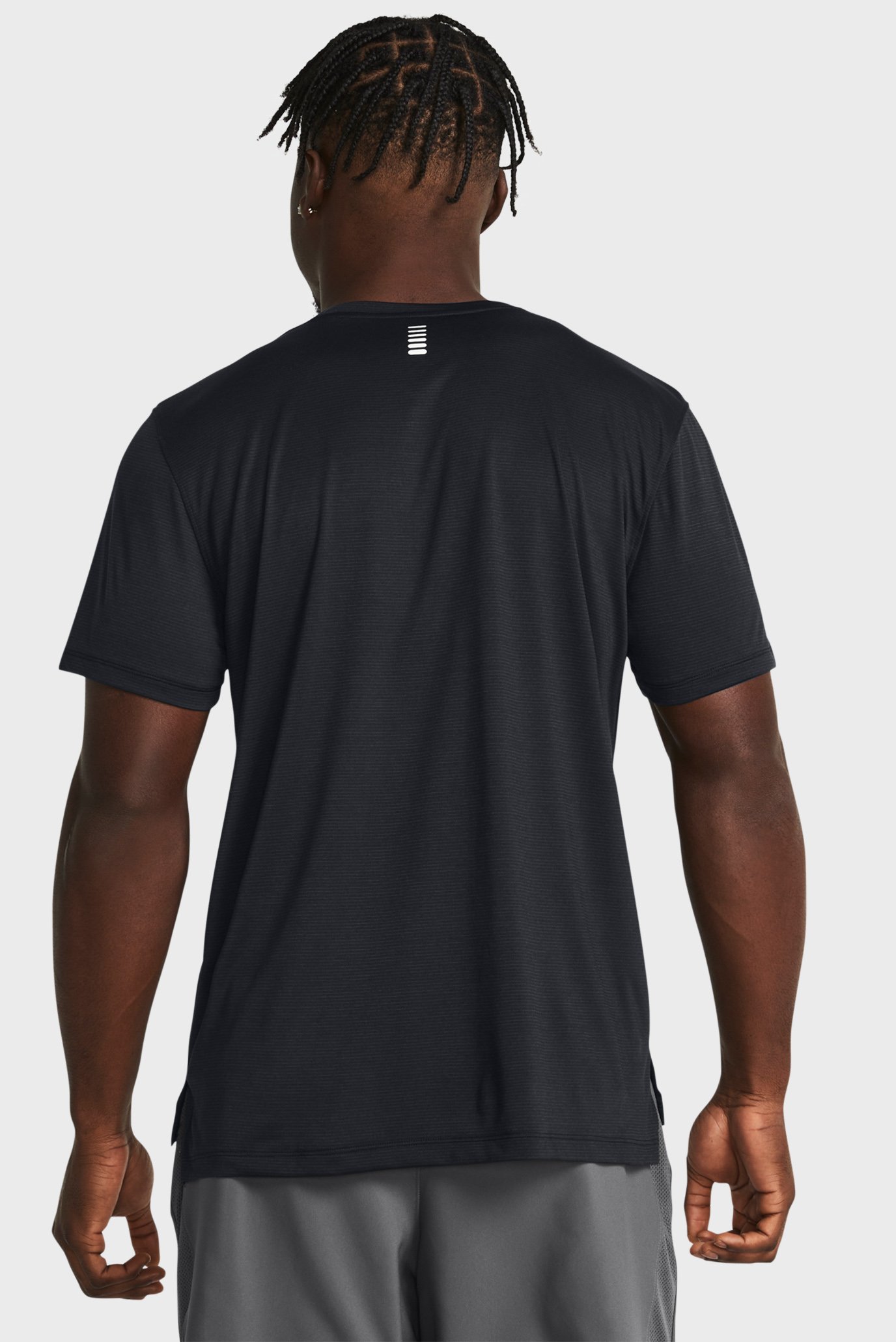 Футболка UA LAUNCH SHORTSLEEVE 2