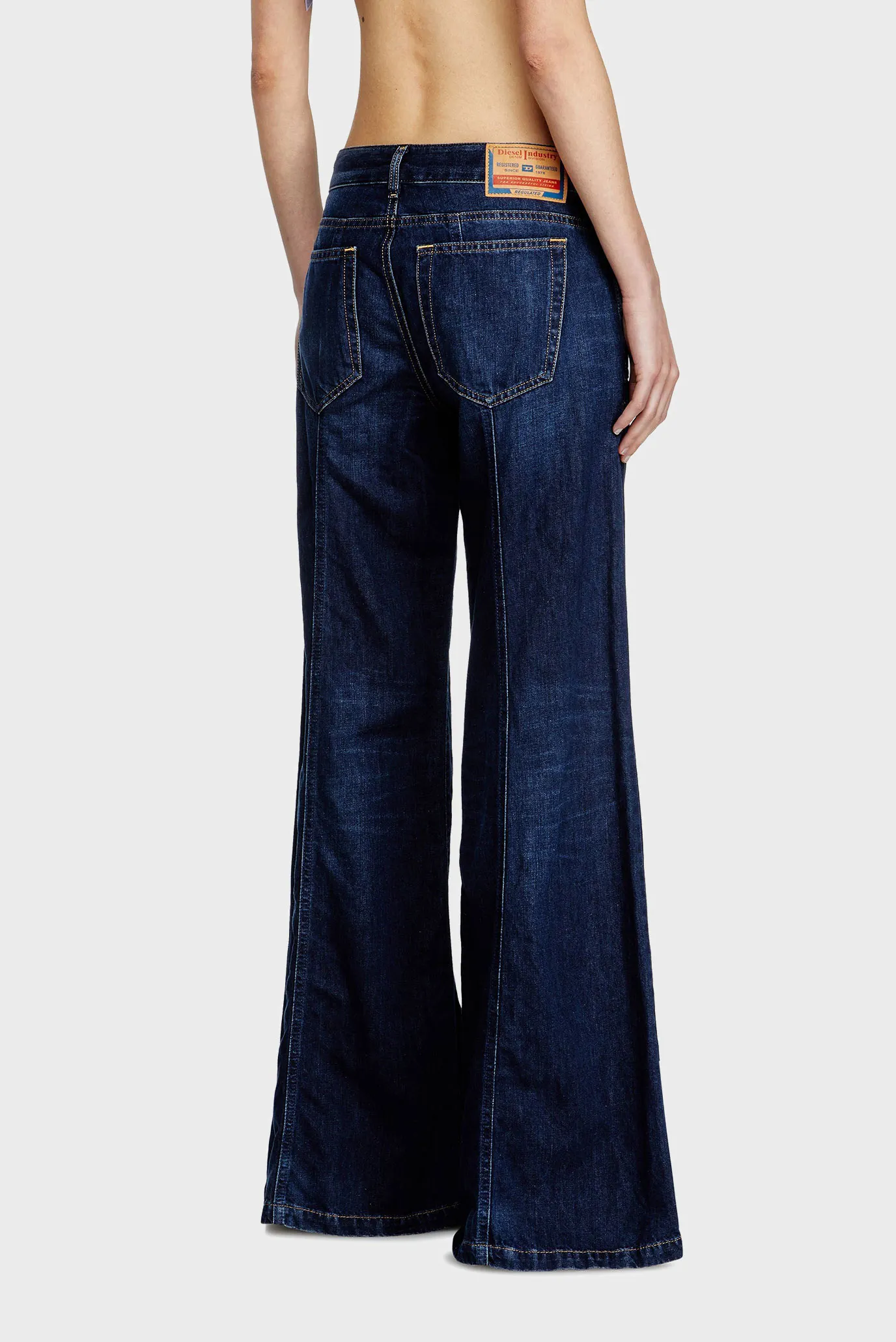 Джинсы D-AKII L.32 PANTALONI 2