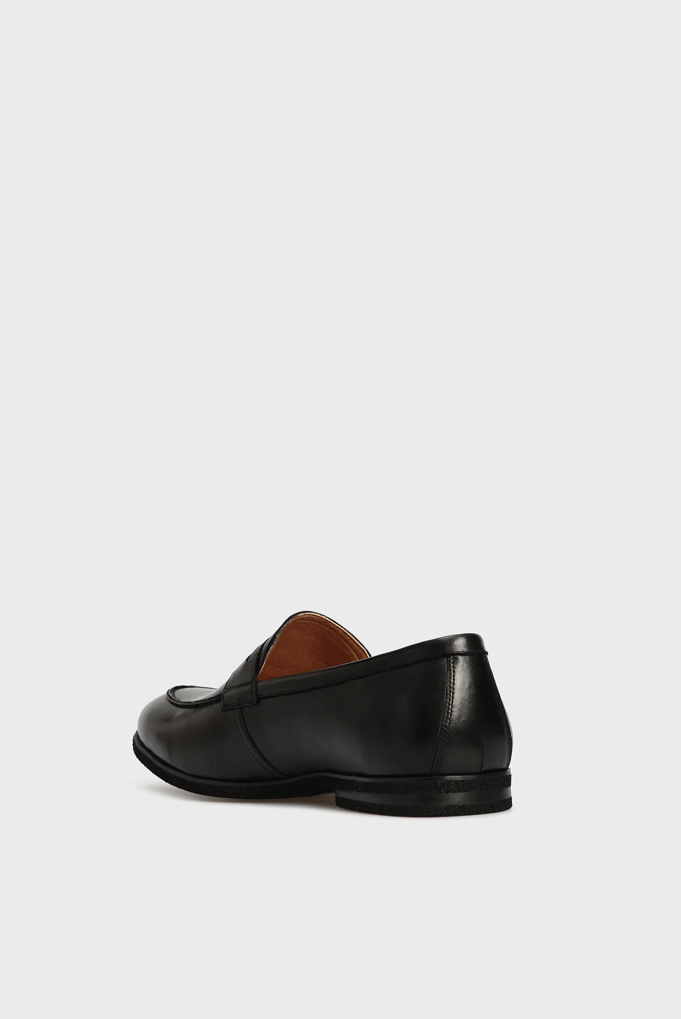 Мужские черные кожаные лоферы 10