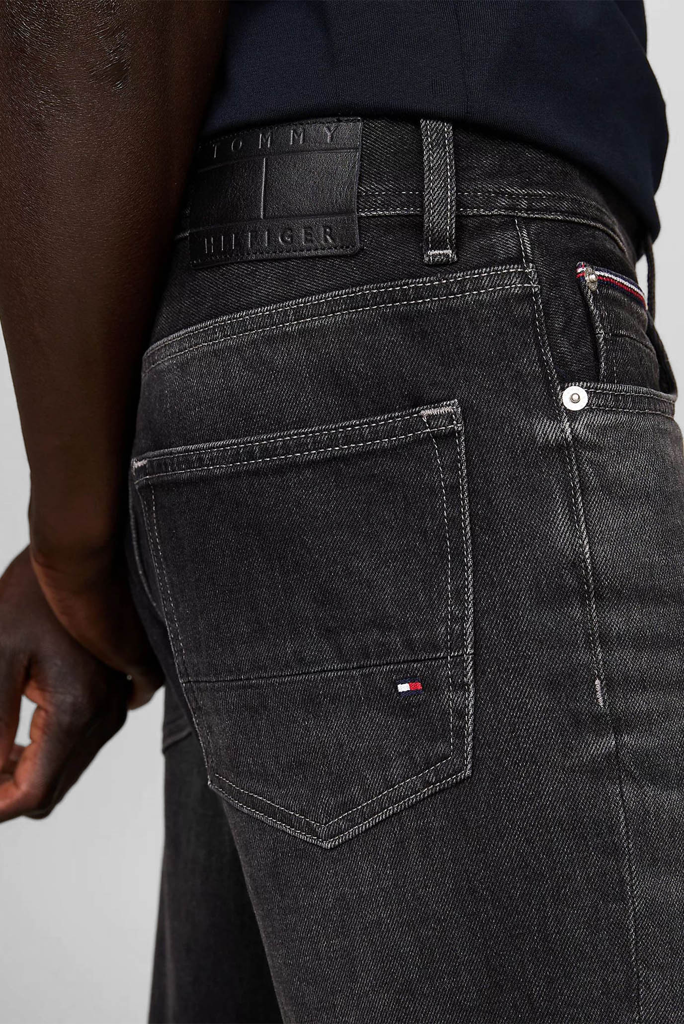 Мужские черные джинсы REGULAR MERCER STR TUNDRA BLK 4