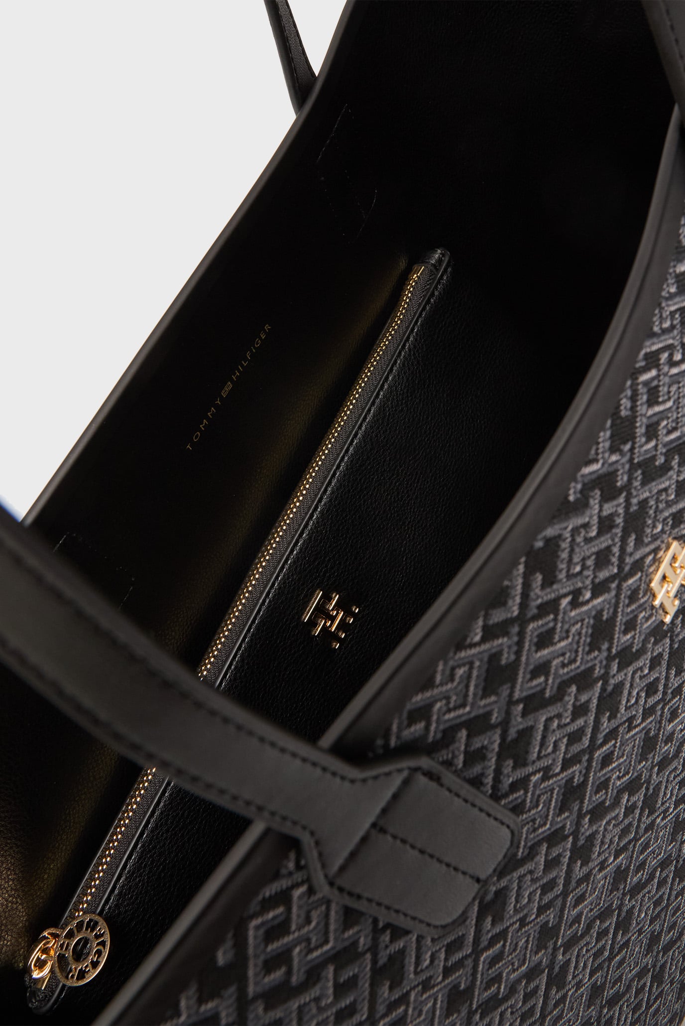 Сумка TH ICON TOTE JACQUARD 6