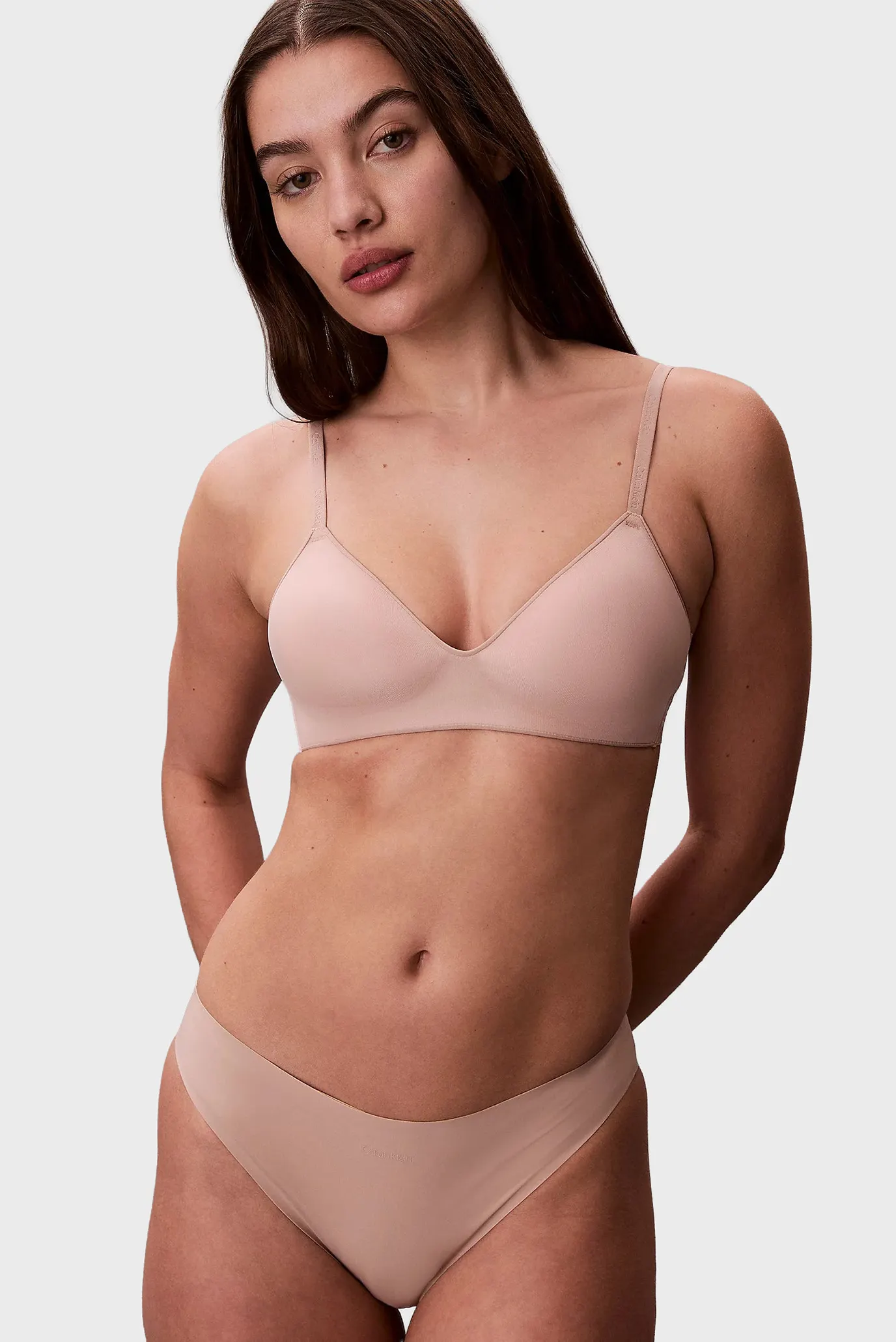 Бюстгальтер LIGHTLY LINED WIREFREE PLUNGE 5