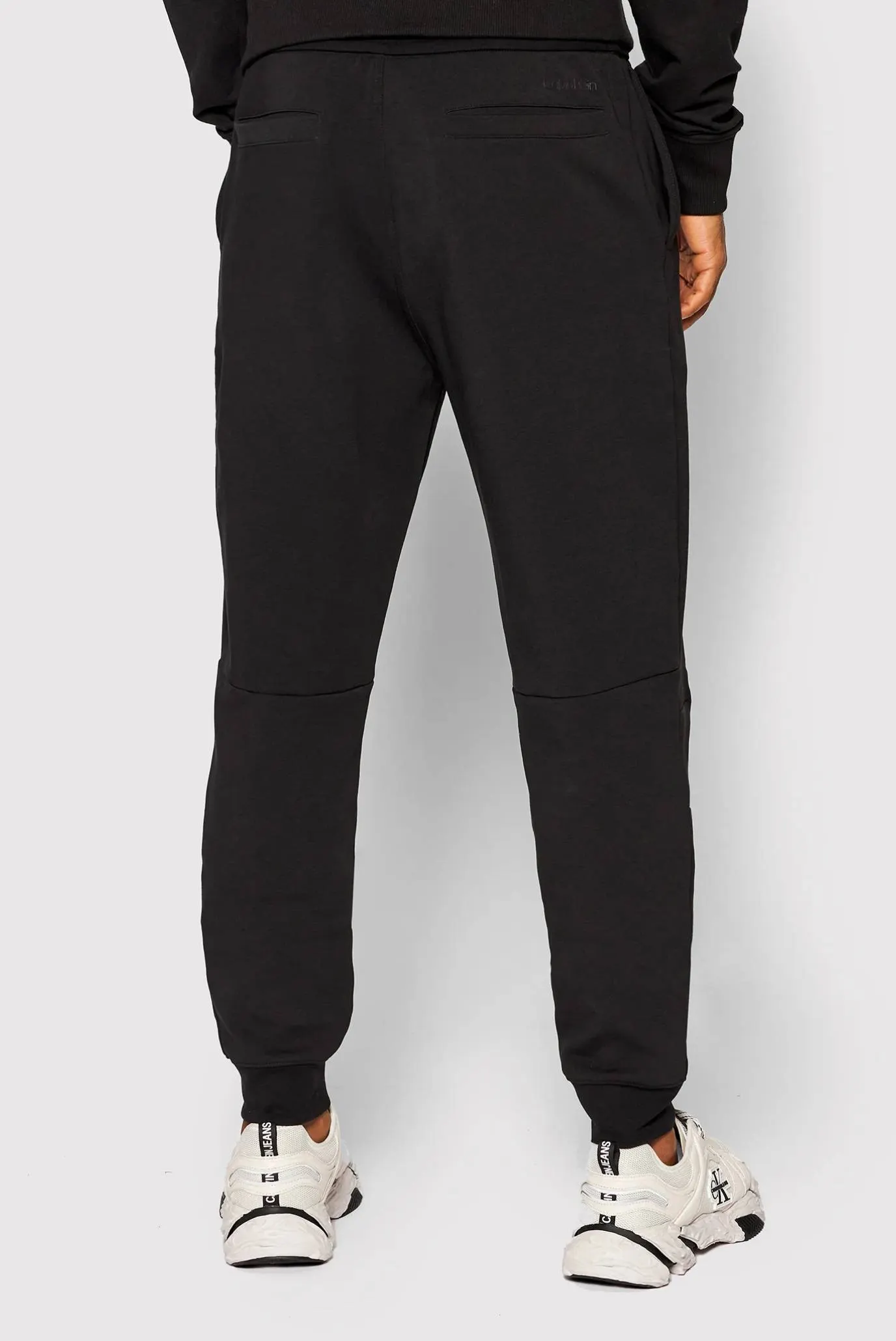 Мужские черные спортивные брюки 2
